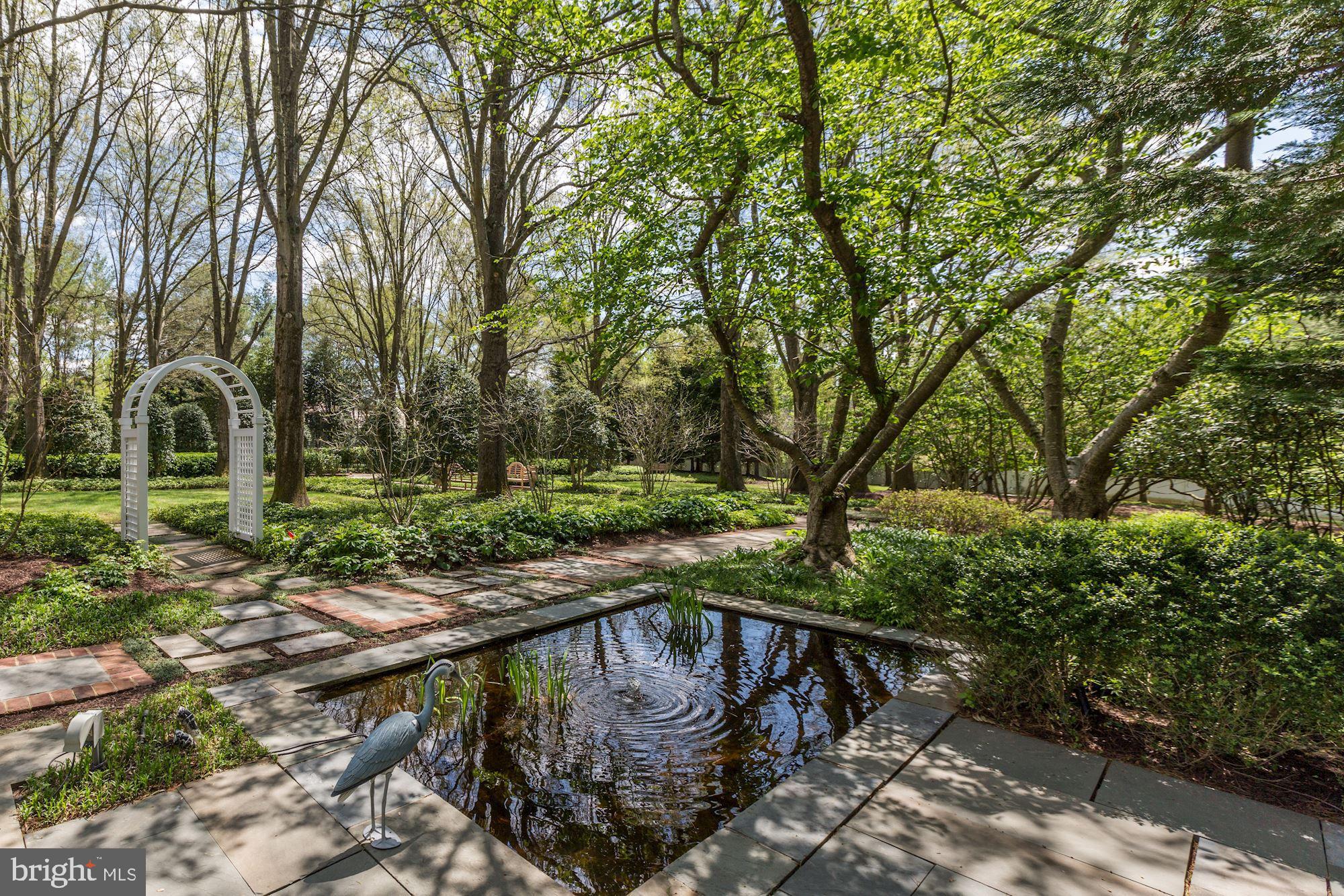 VIERS MILL VILLAGE - Residential
