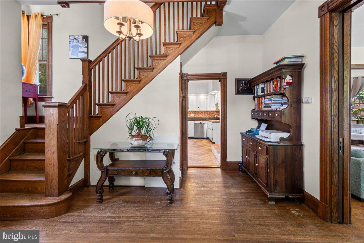 HAGERSTOWN - Residential