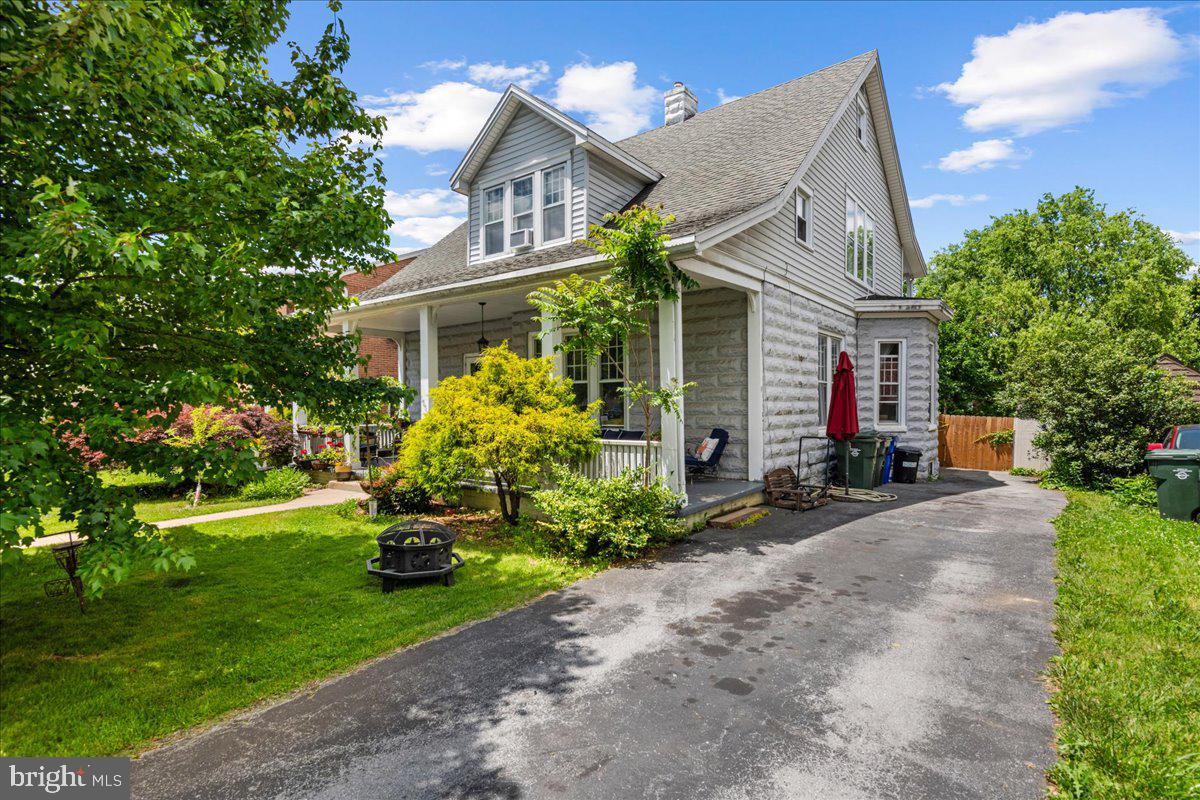 HAGERSTOWN - Residential
