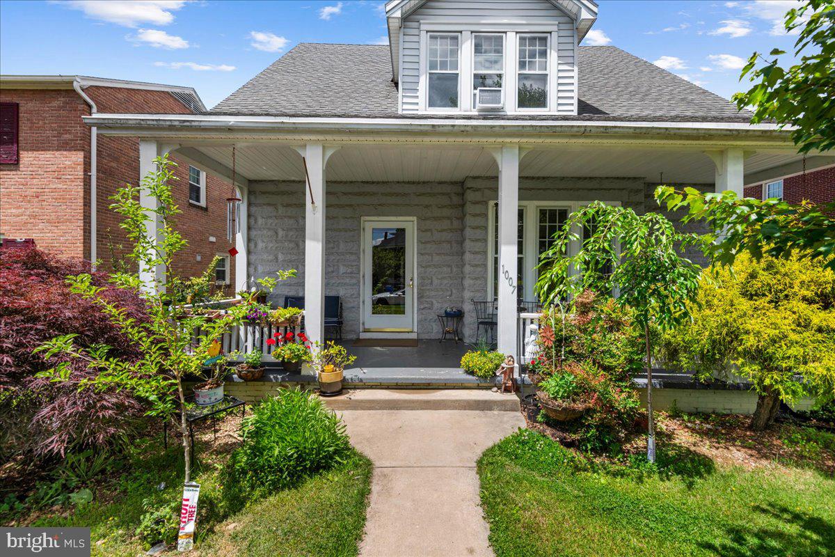 HAGERSTOWN - Residential