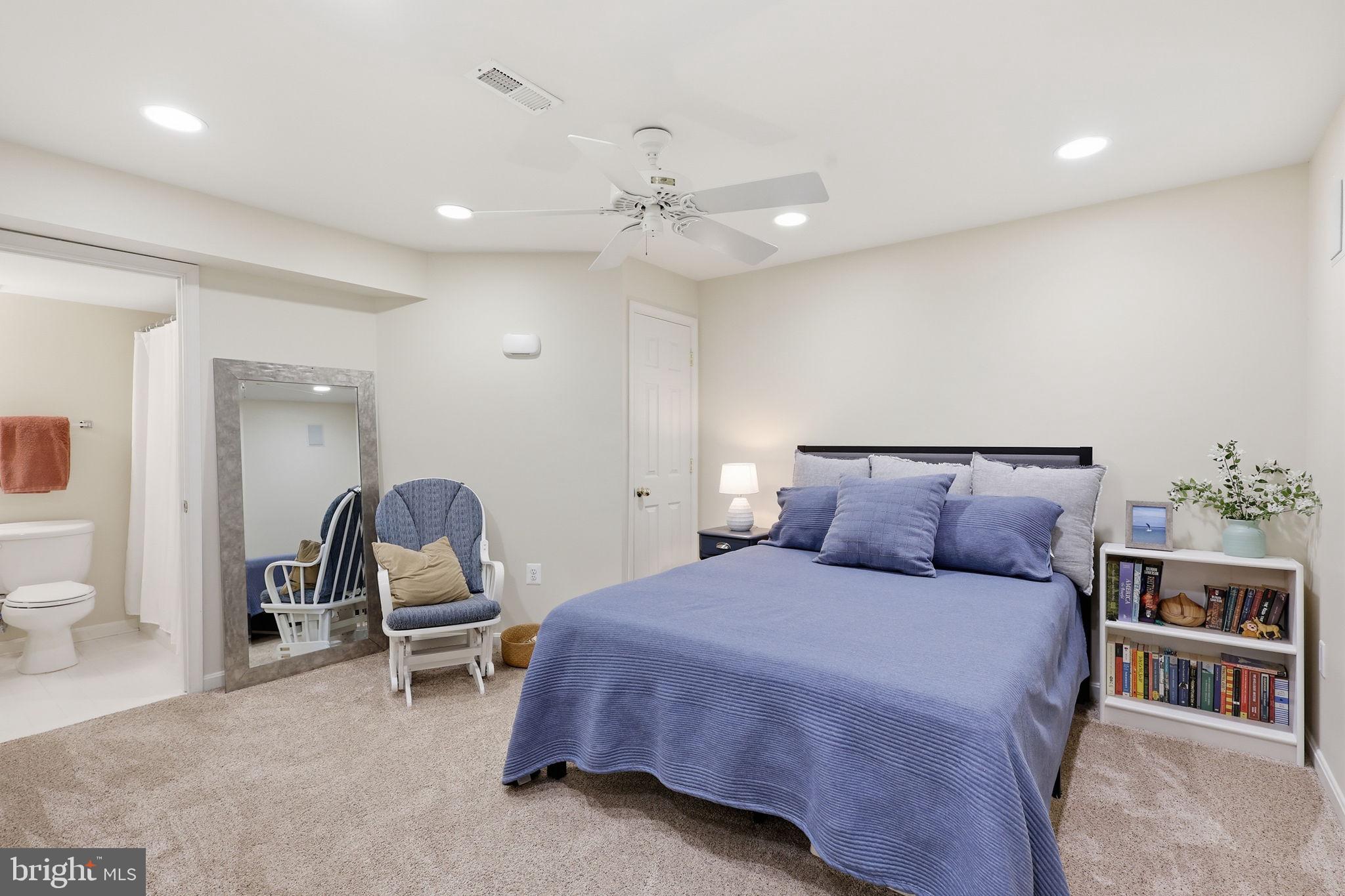 BROADLANDS - Residential