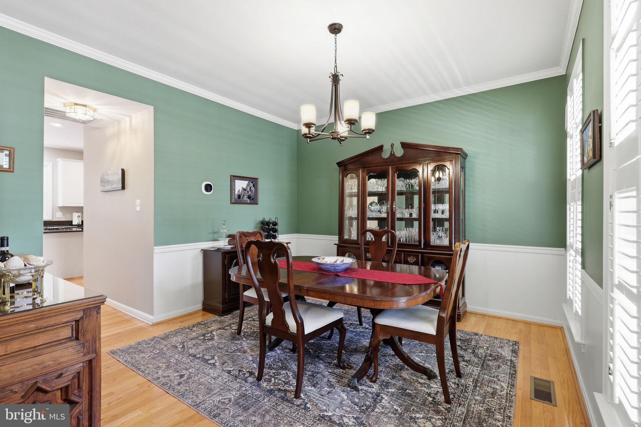 BROADLANDS - Residential