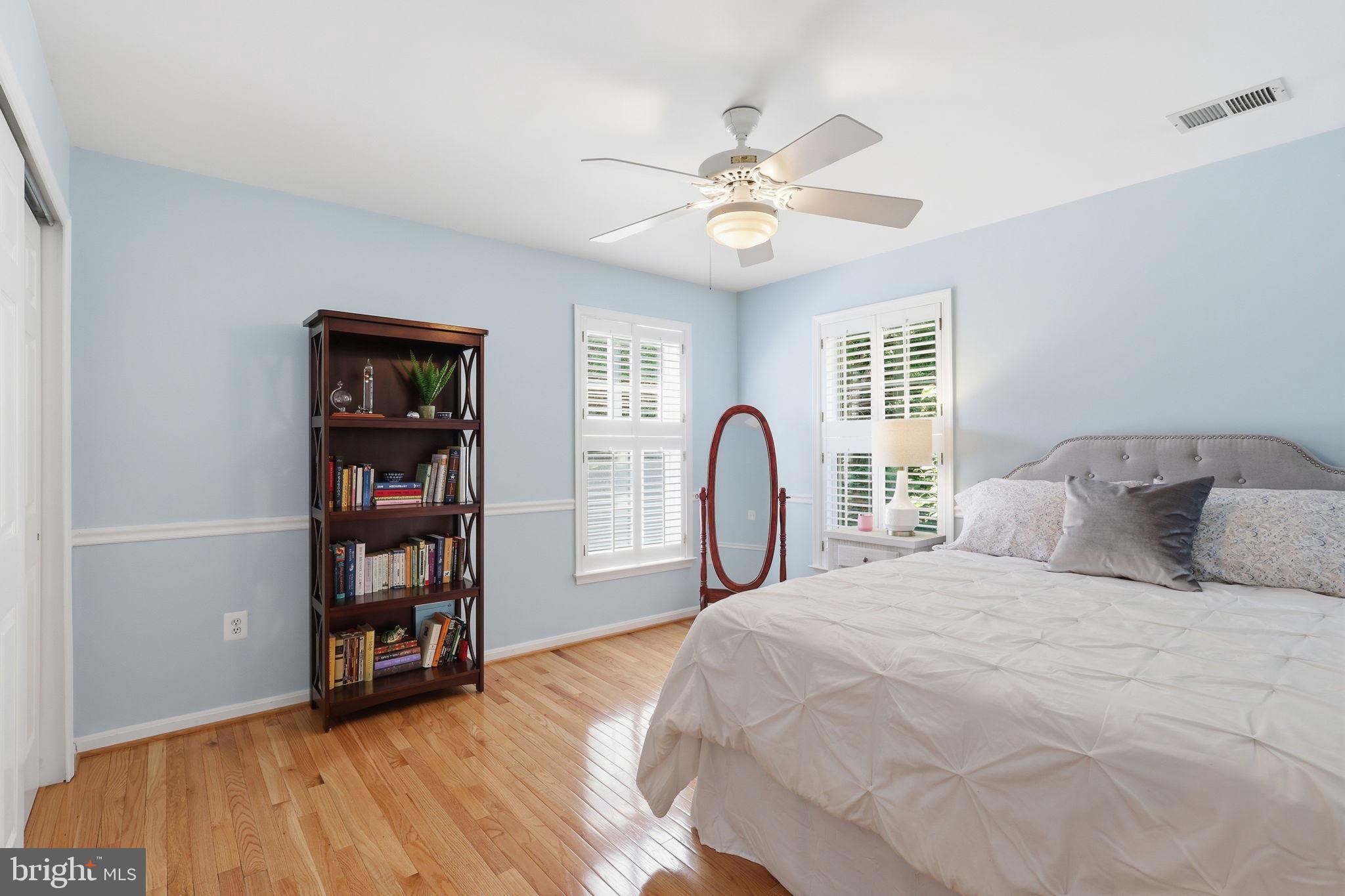 BROADLANDS - Residential