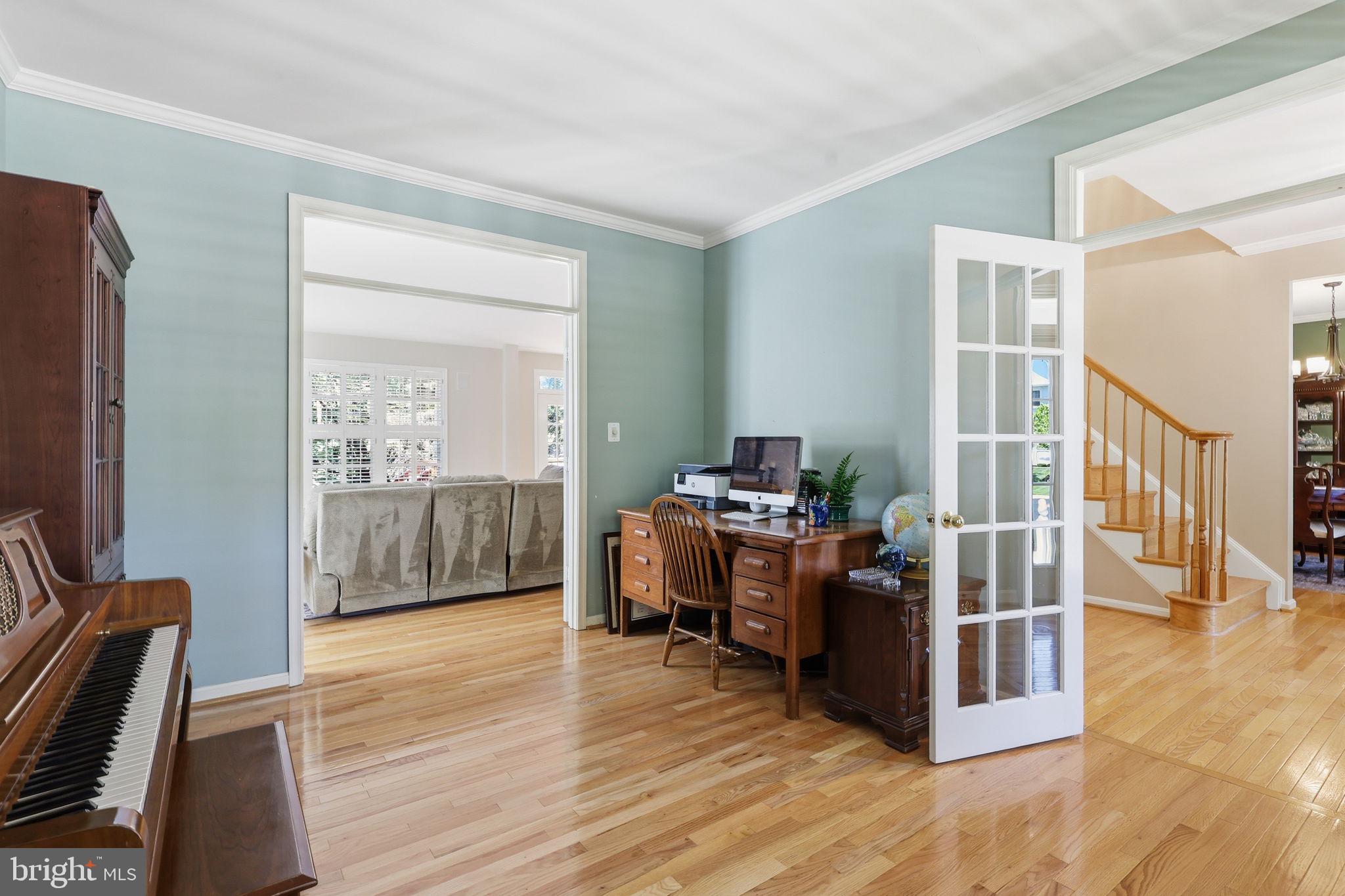 BROADLANDS - Residential