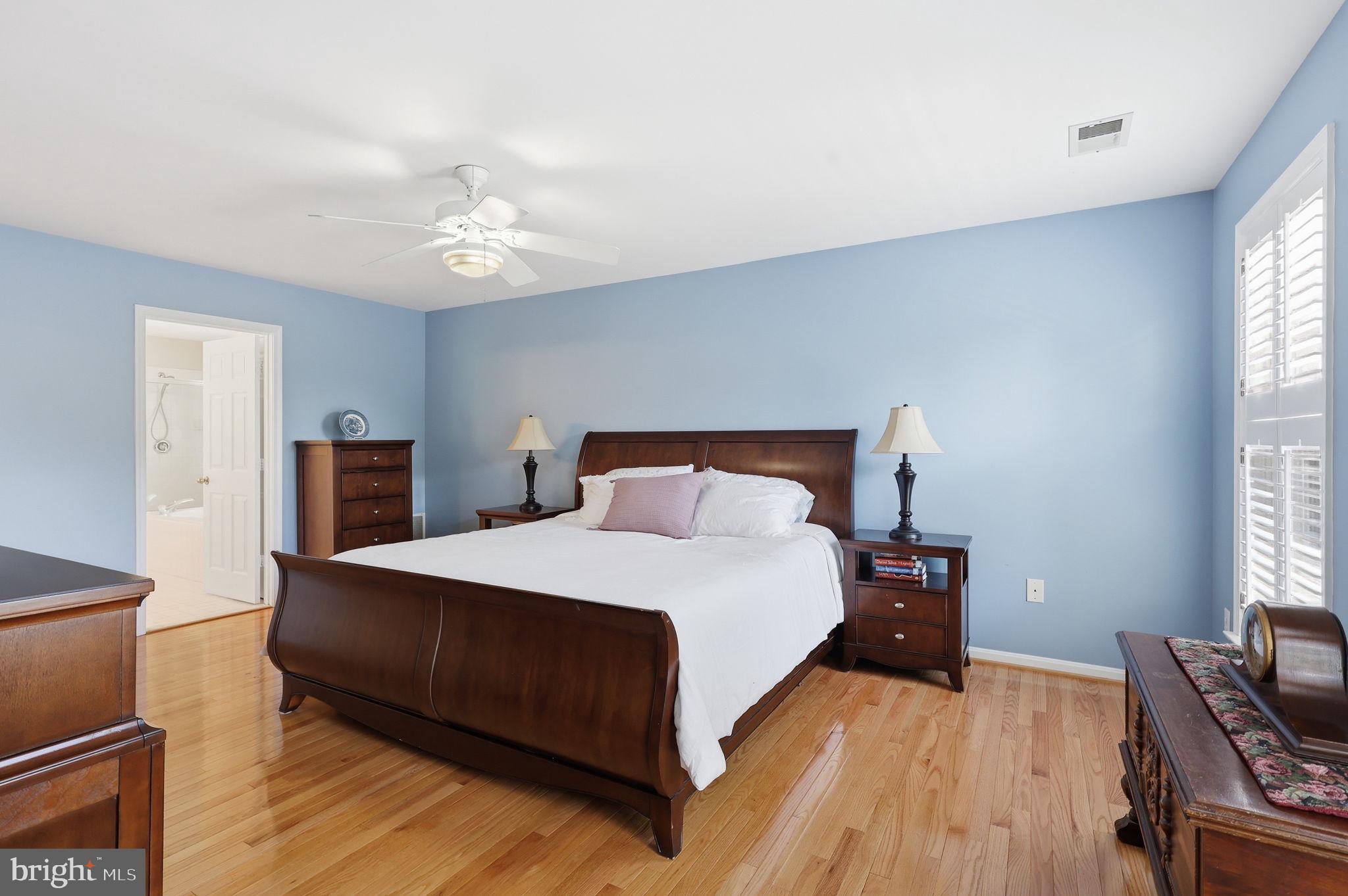 BROADLANDS - Residential