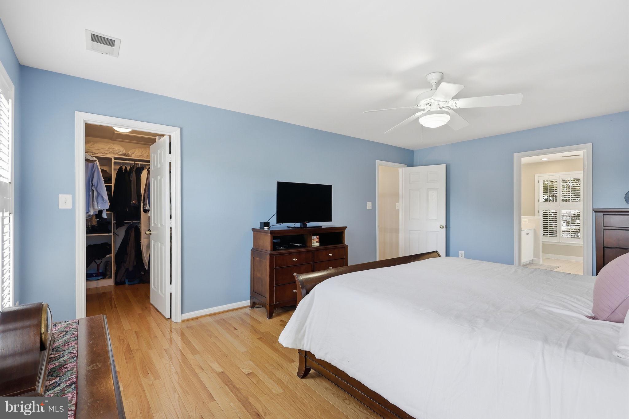 BROADLANDS - Residential