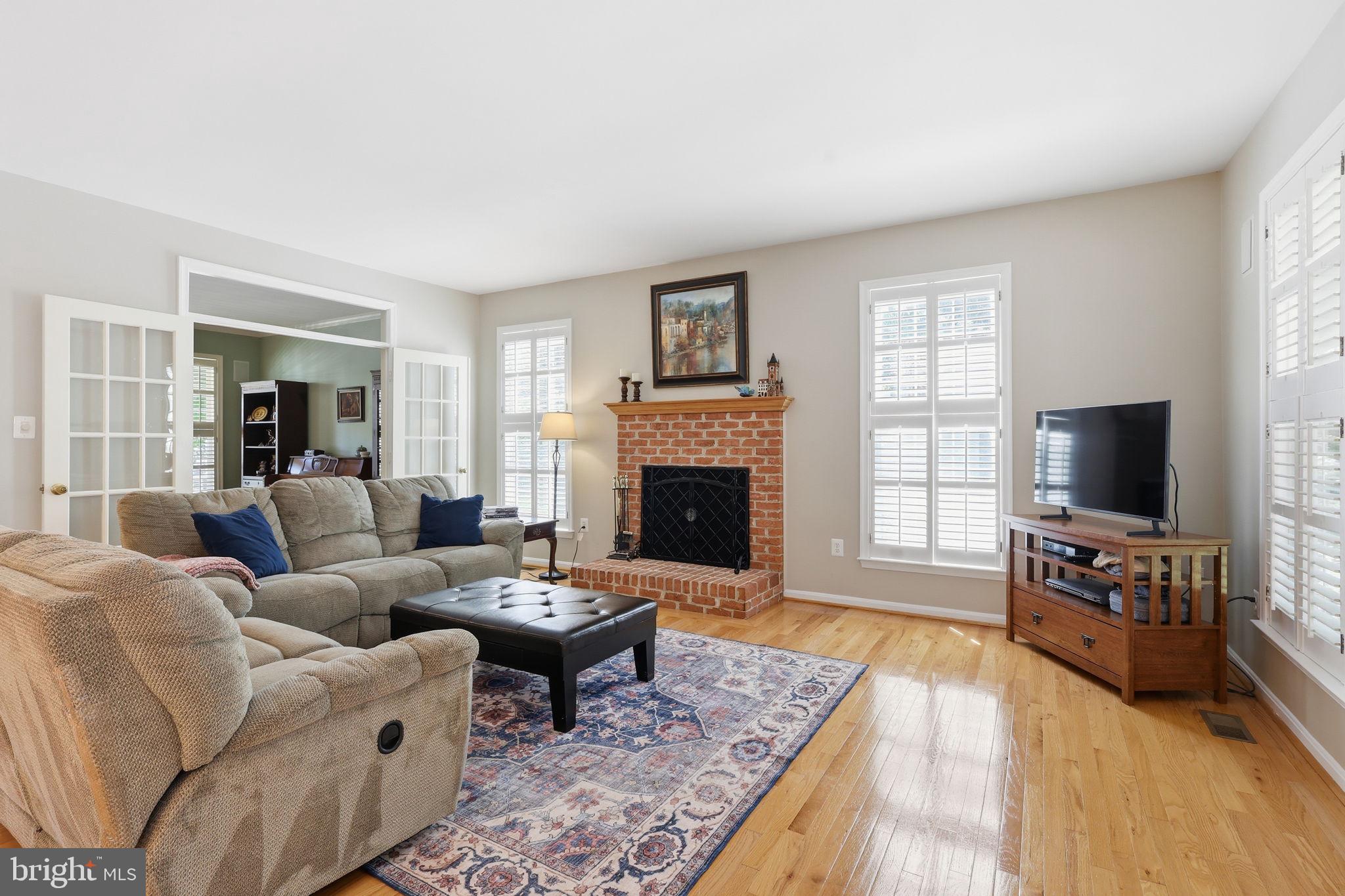 BROADLANDS - Residential
