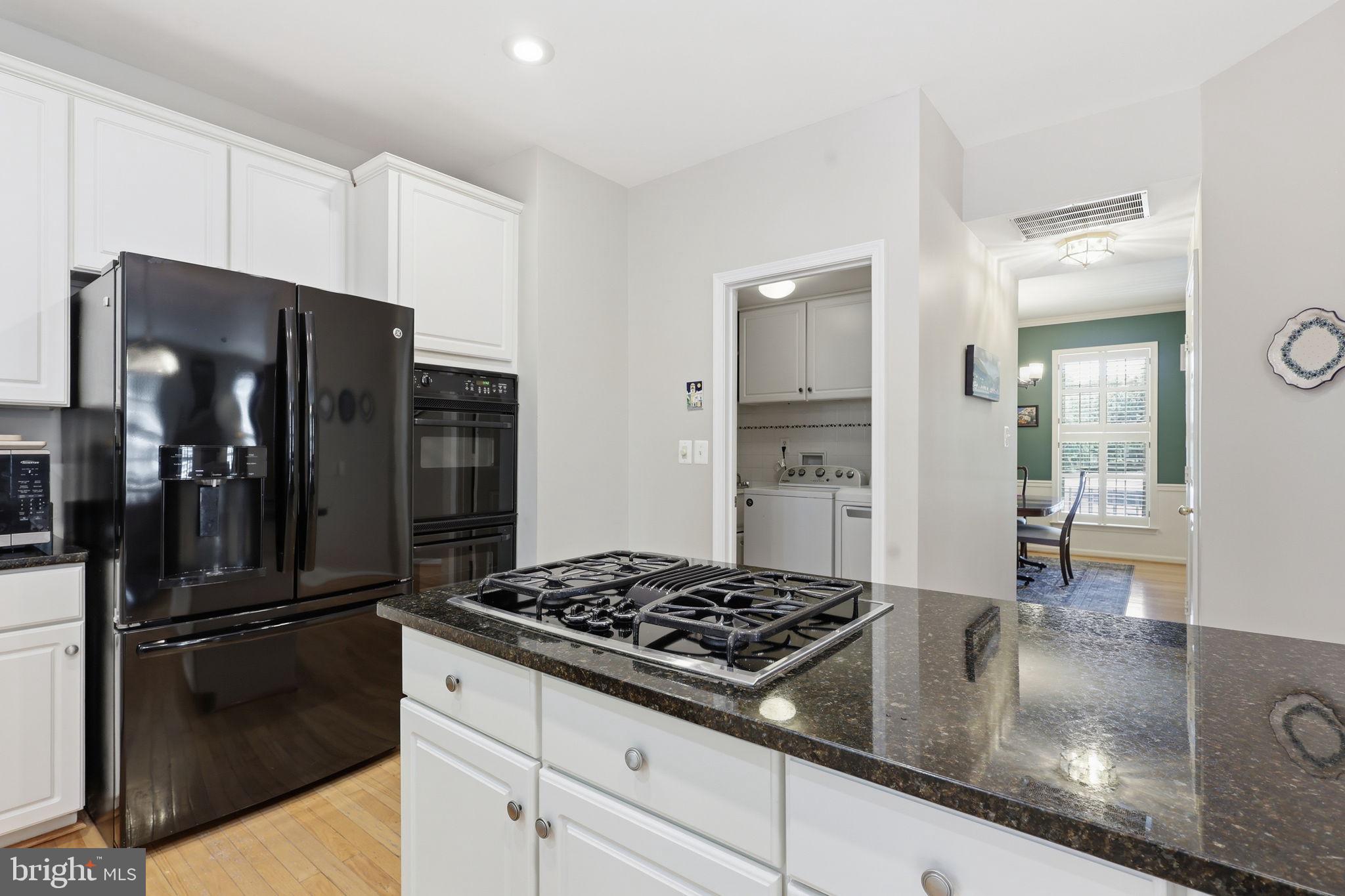 BROADLANDS - Residential