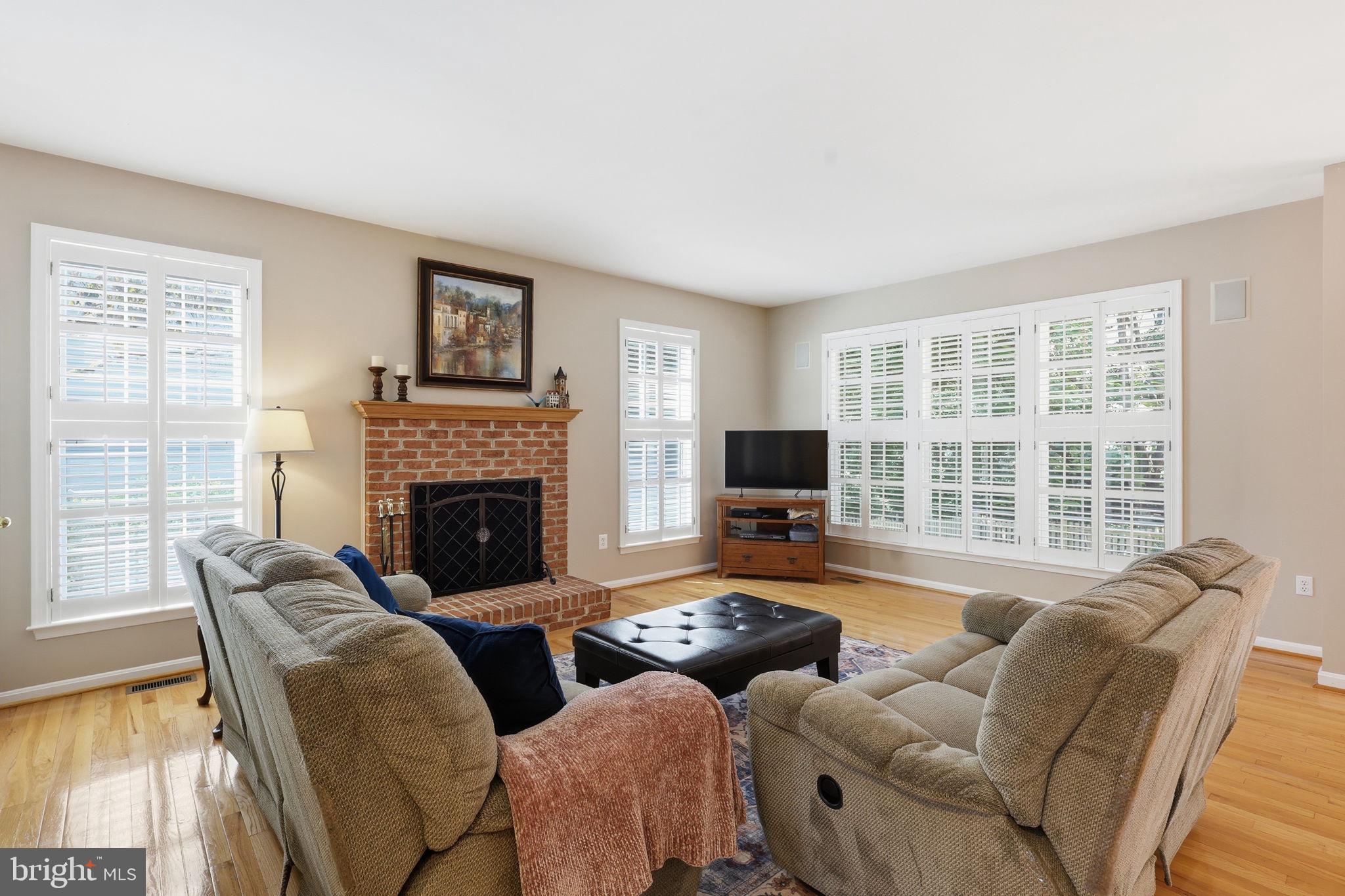 BROADLANDS - Residential