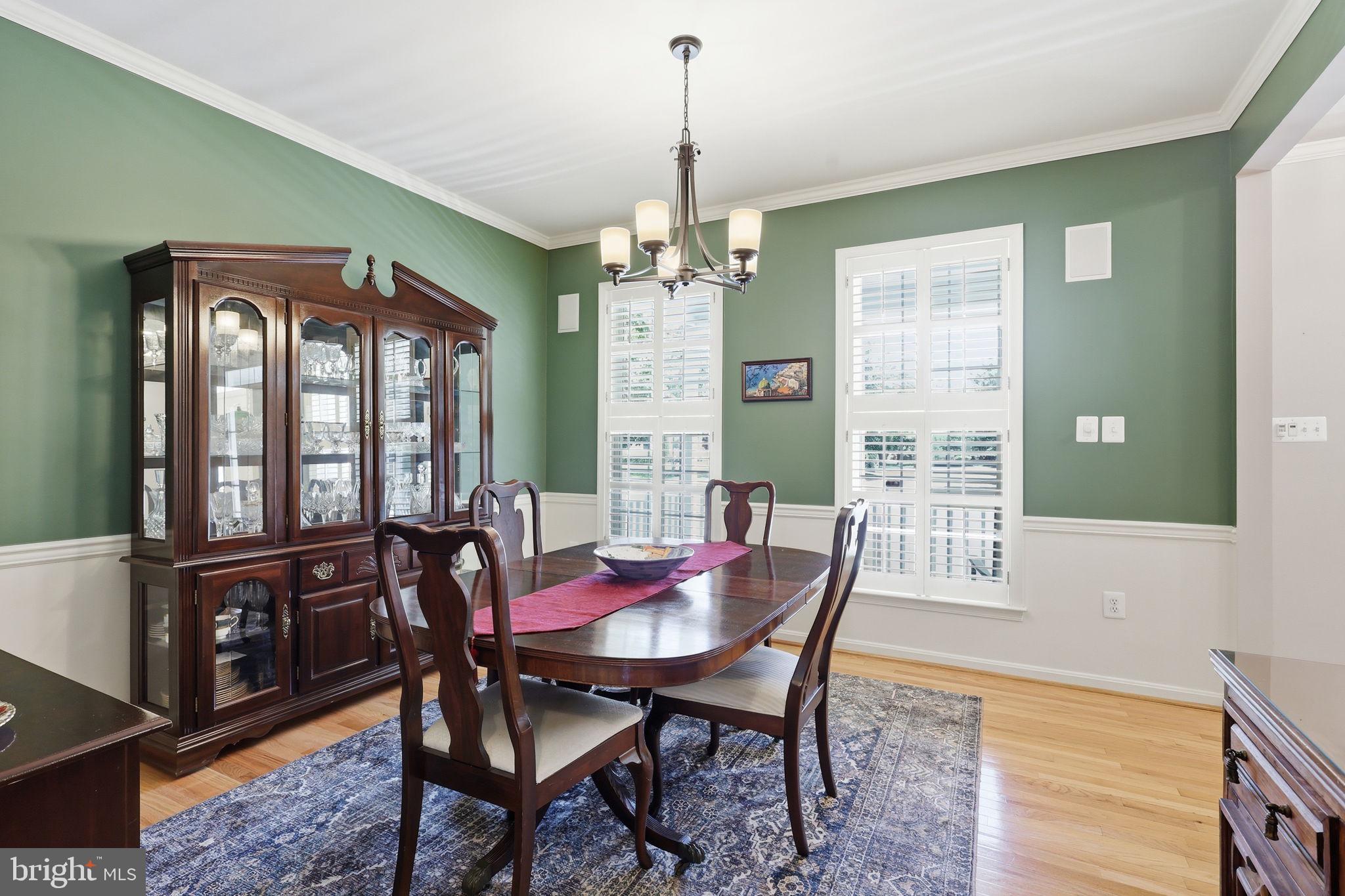 BROADLANDS - Residential