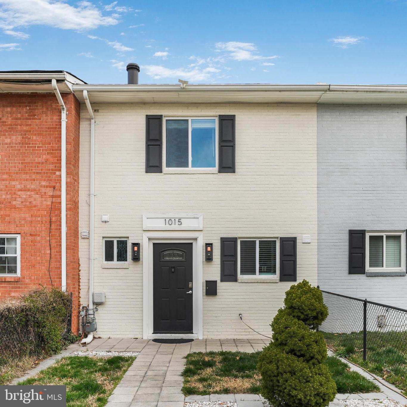 WESTOVER - Residential Lease