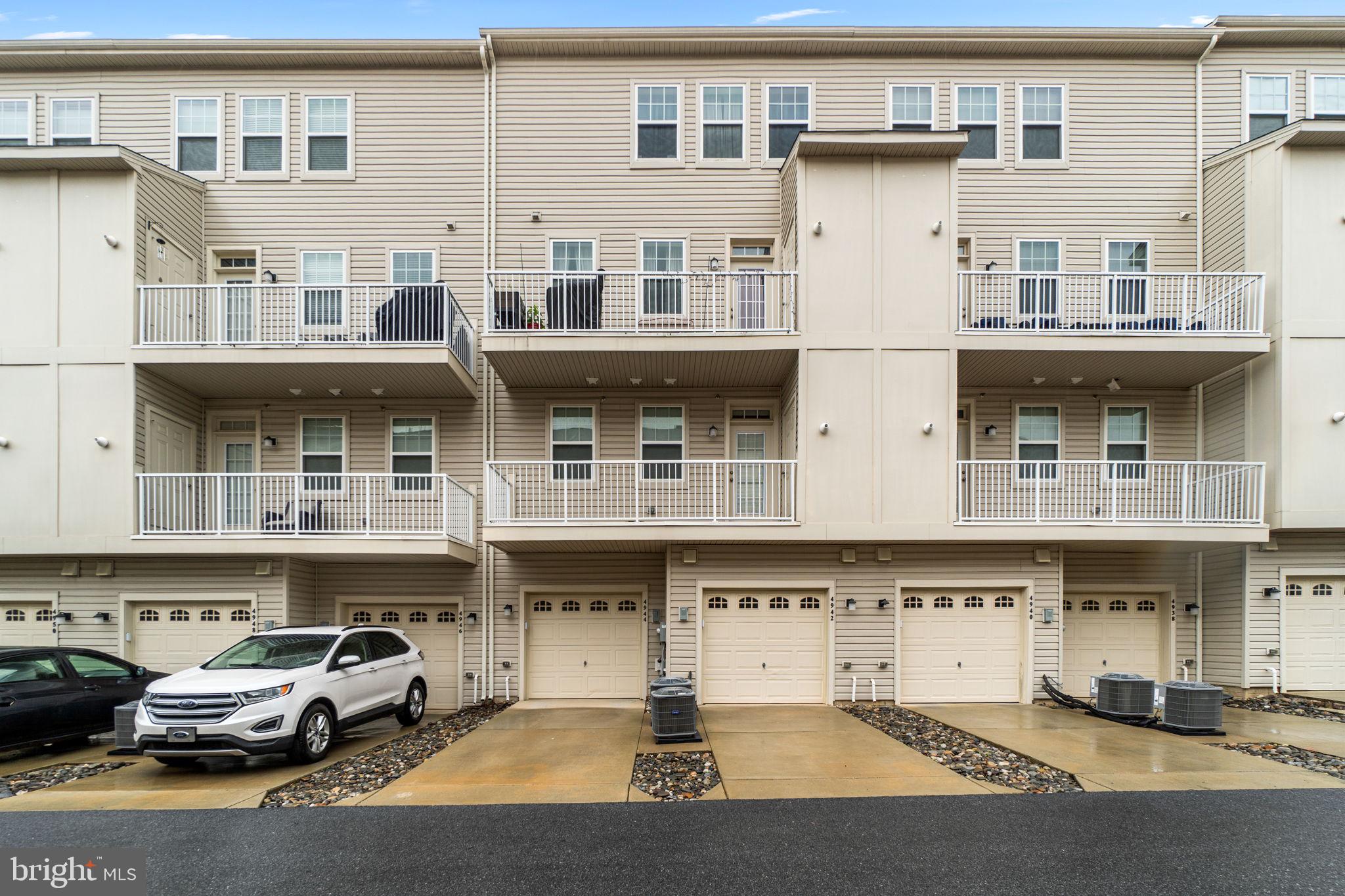WESTVIEW SOUTH - Residential