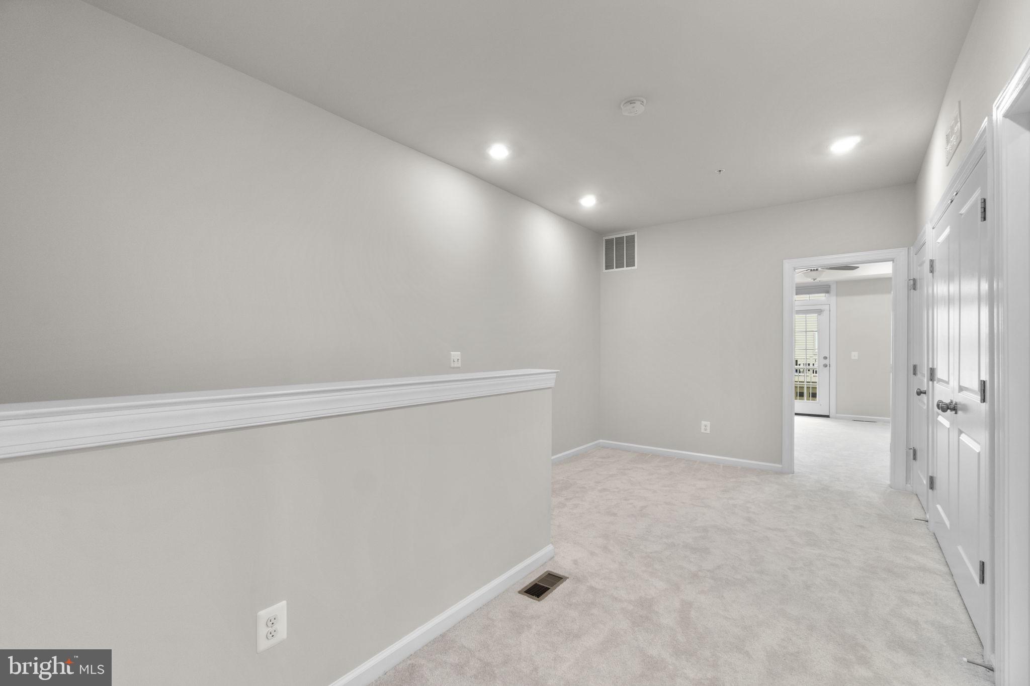 WESTVIEW SOUTH - Residential