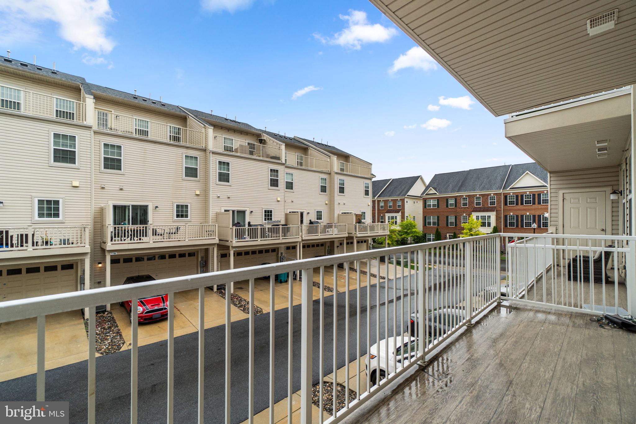 WESTVIEW SOUTH - Residential
