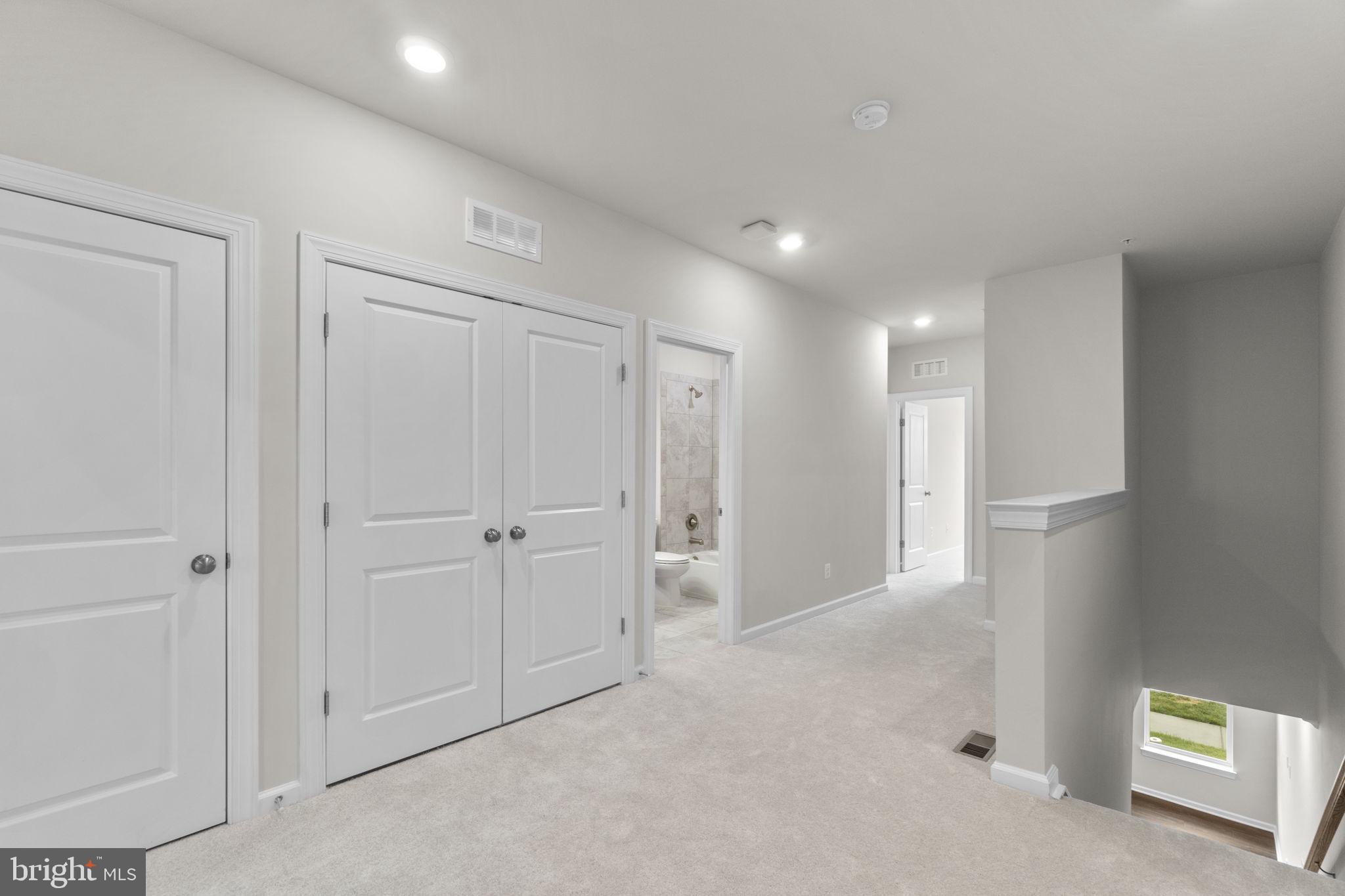 WESTVIEW SOUTH - Residential