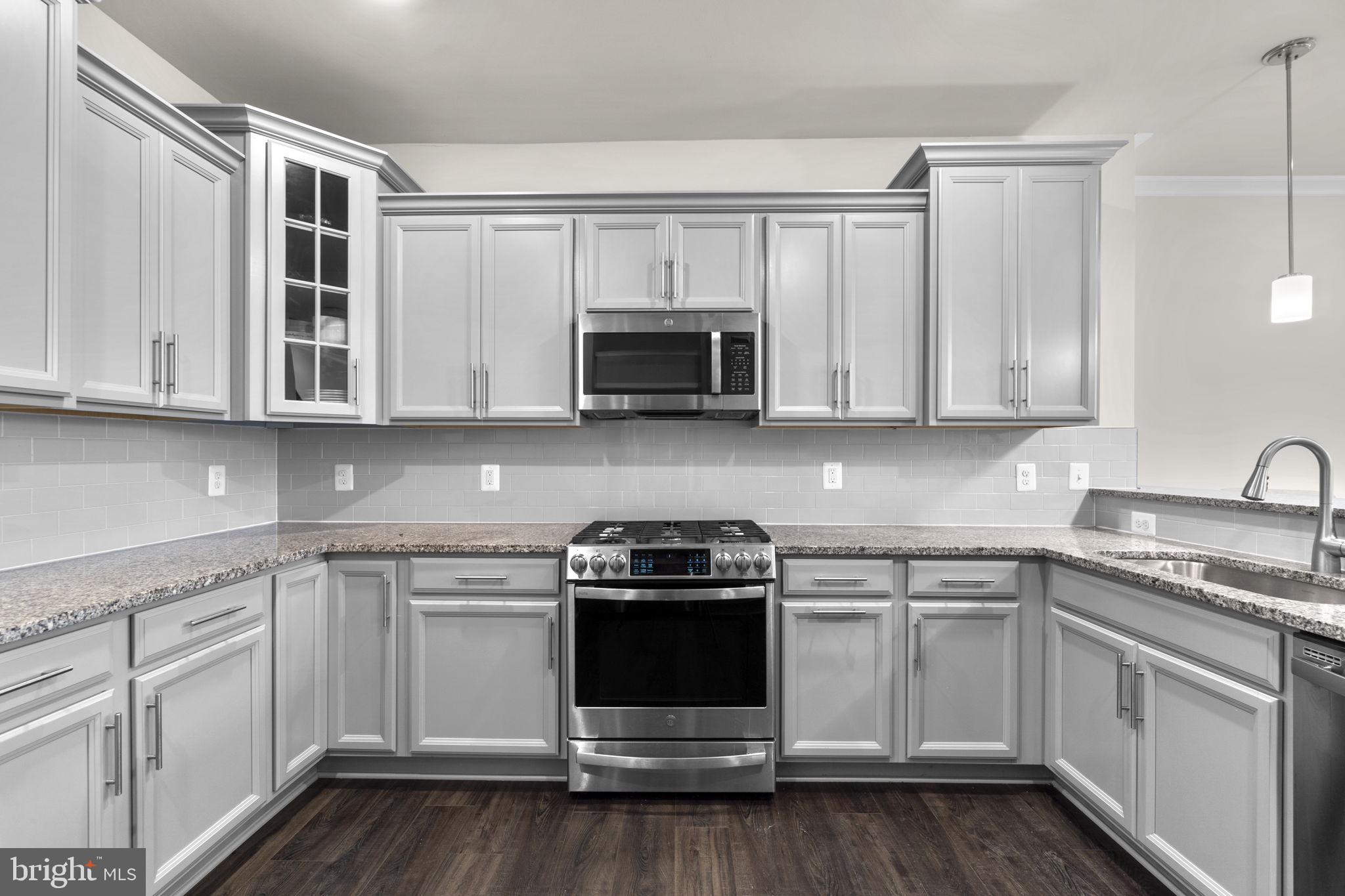 WESTVIEW SOUTH - Residential
