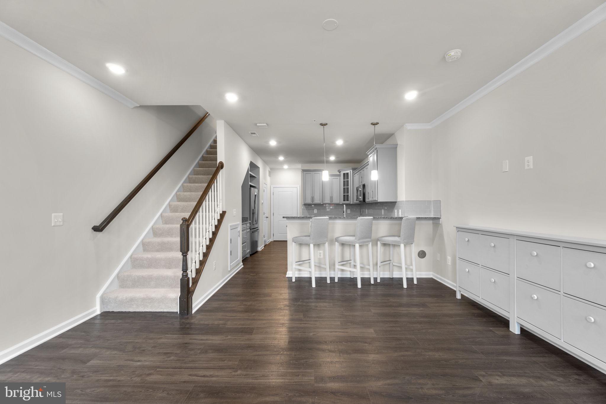 WESTVIEW SOUTH - Residential