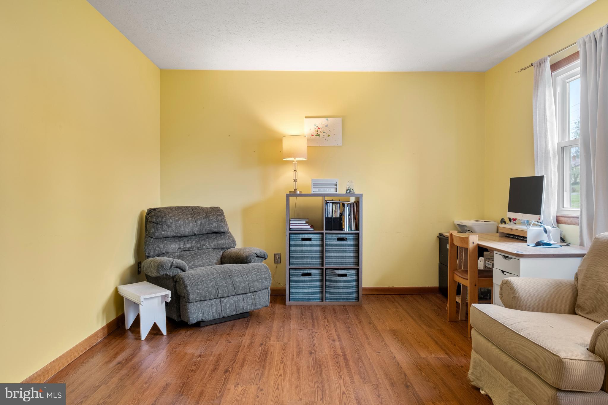 SUNRISE SUMMIT - Residential