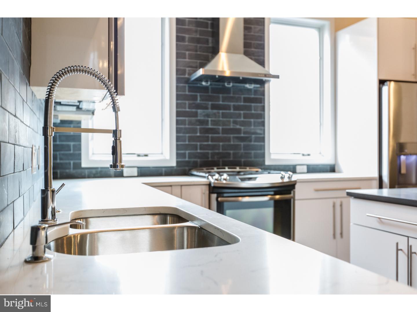 FISHTOWN - Residential Lease