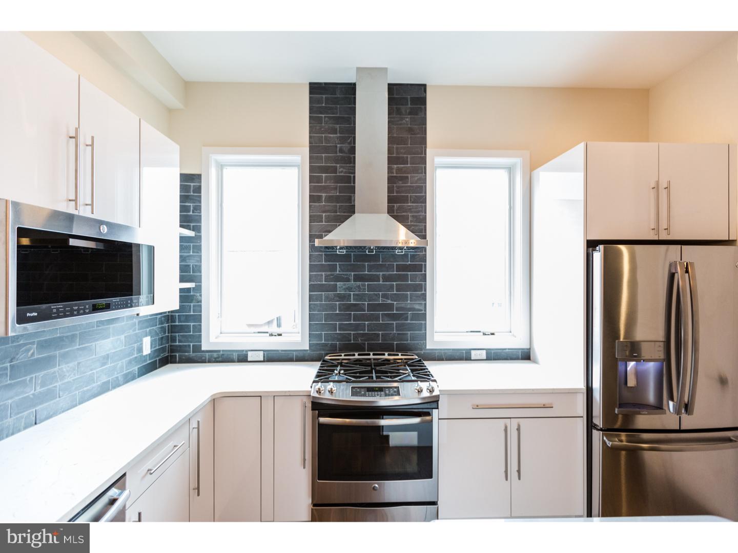 FISHTOWN - Residential Lease