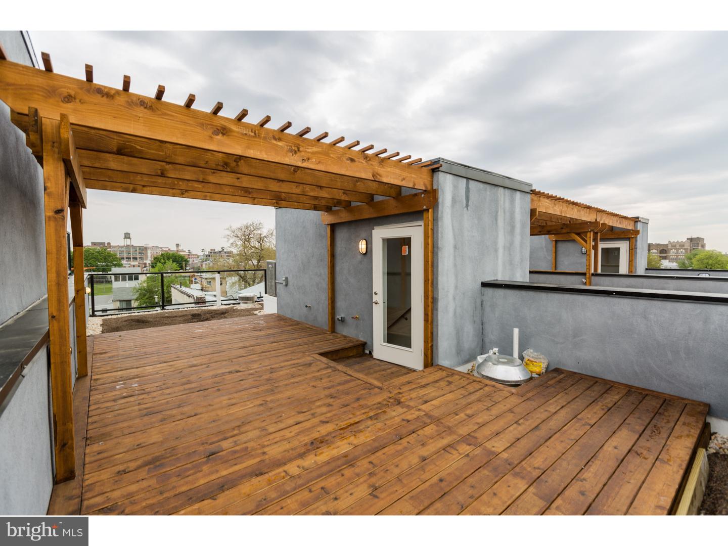 FISHTOWN - Residential Lease