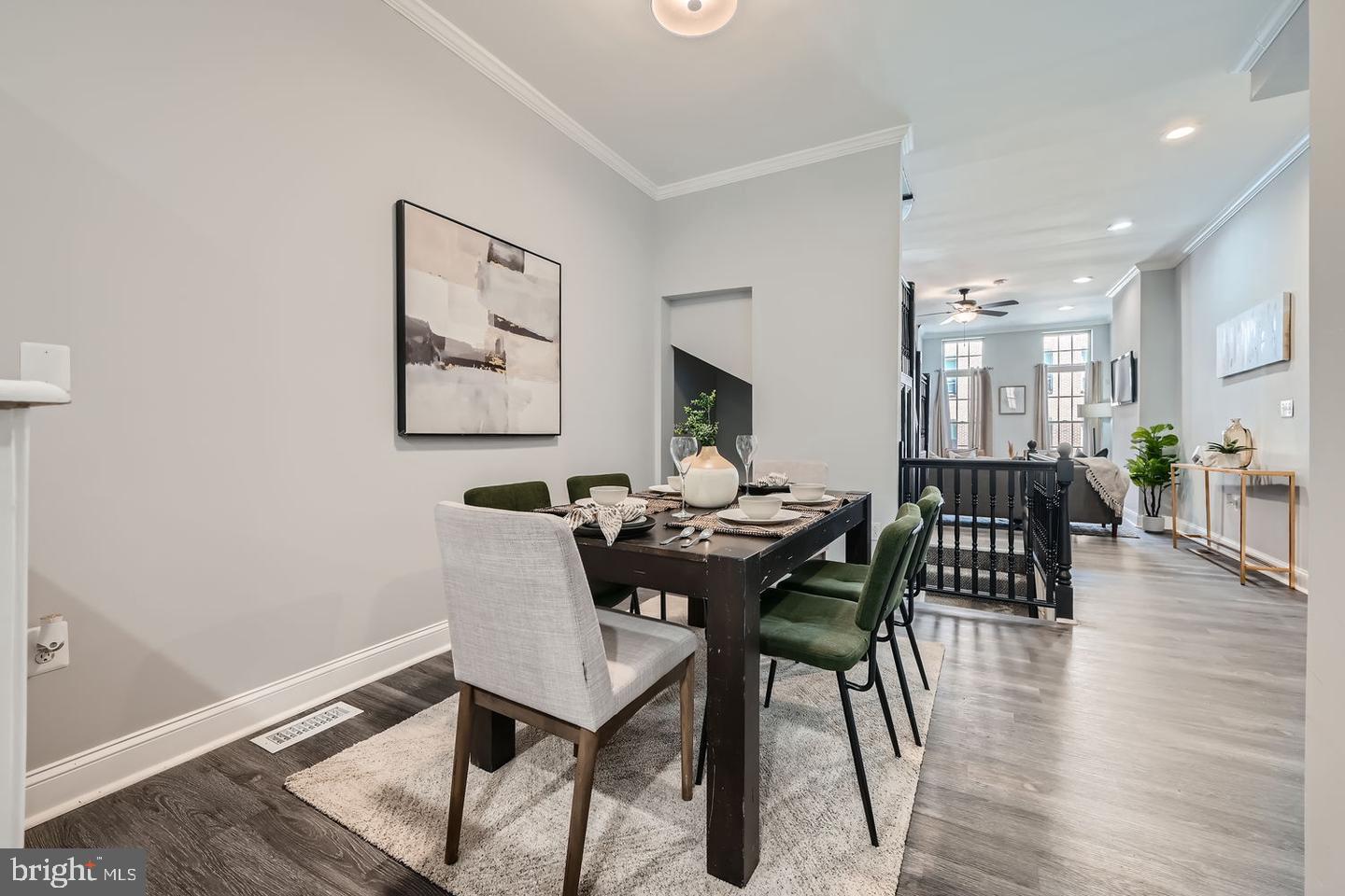 JOHNSTON SQUARE - Residential