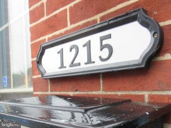 JOHNSTON SQUARE - Residential