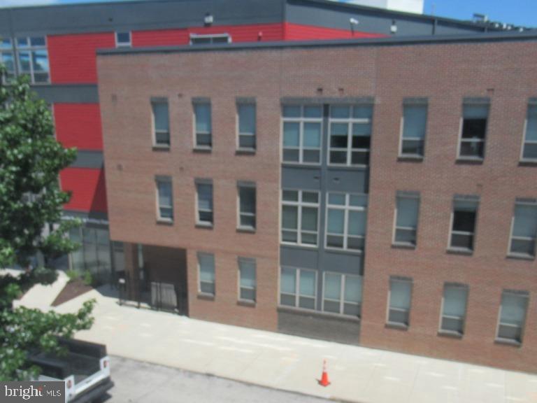 JOHNSTON SQUARE - Residential