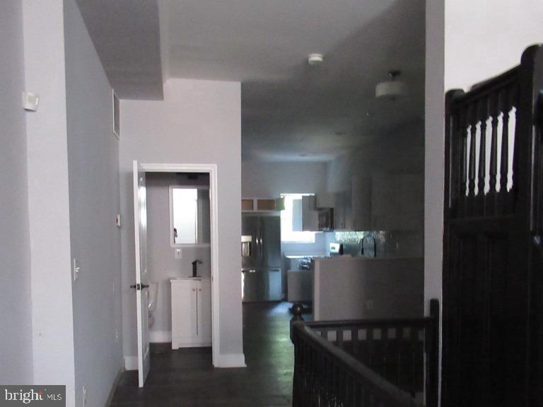 JOHNSTON SQUARE - Residential
