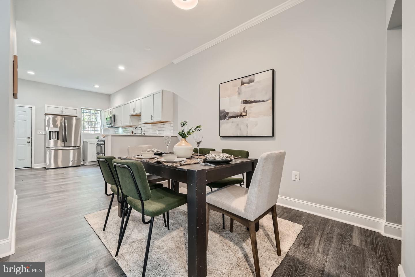 JOHNSTON SQUARE - Residential