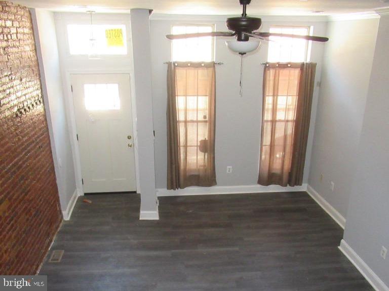 JOHNSTON SQUARE - Residential
