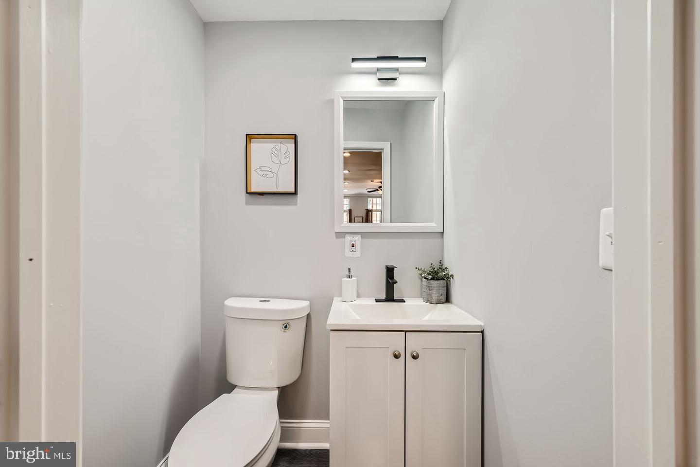JOHNSTON SQUARE - Residential