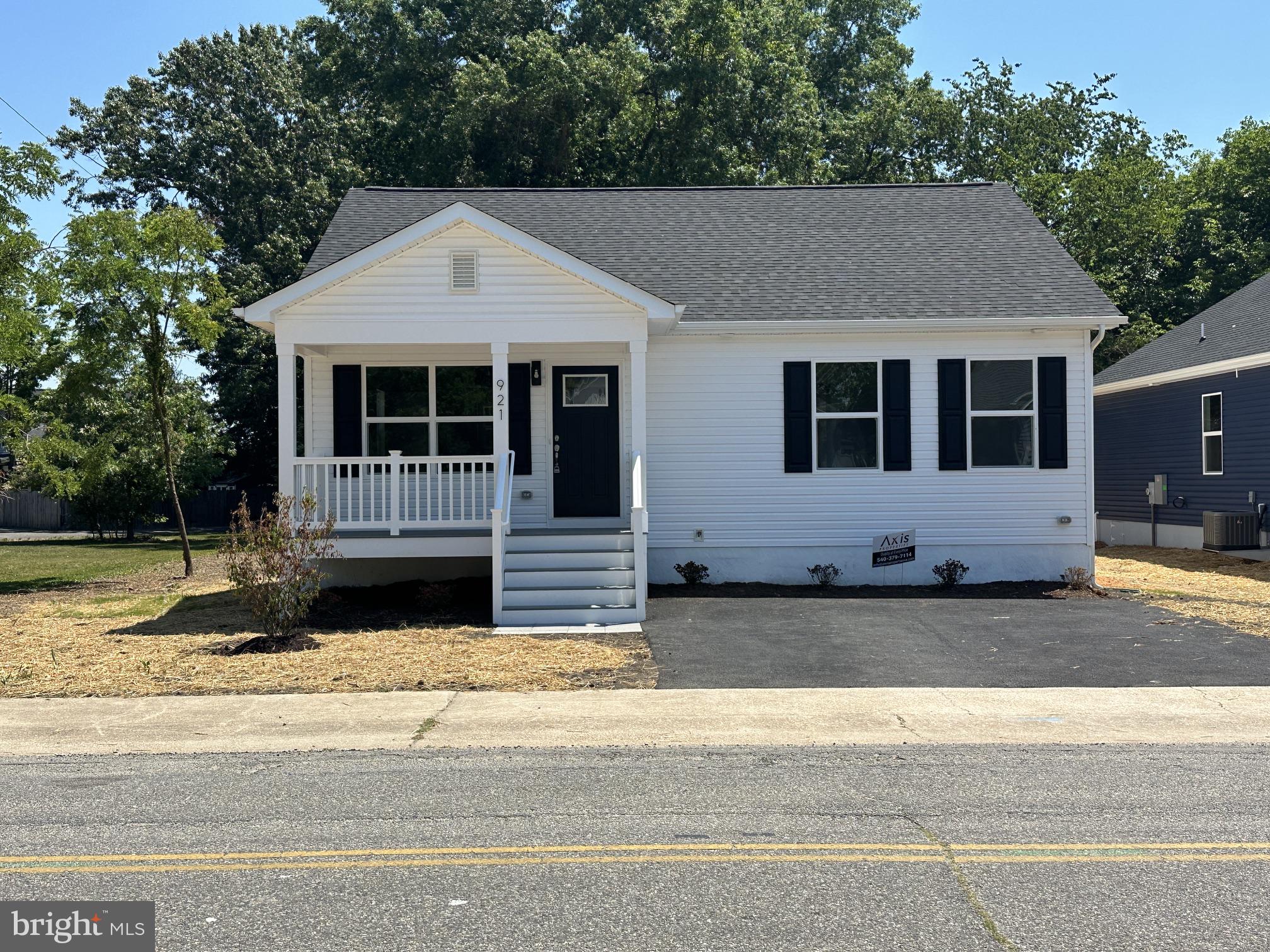 TOWN OF COLONIAL BEACH - Residential