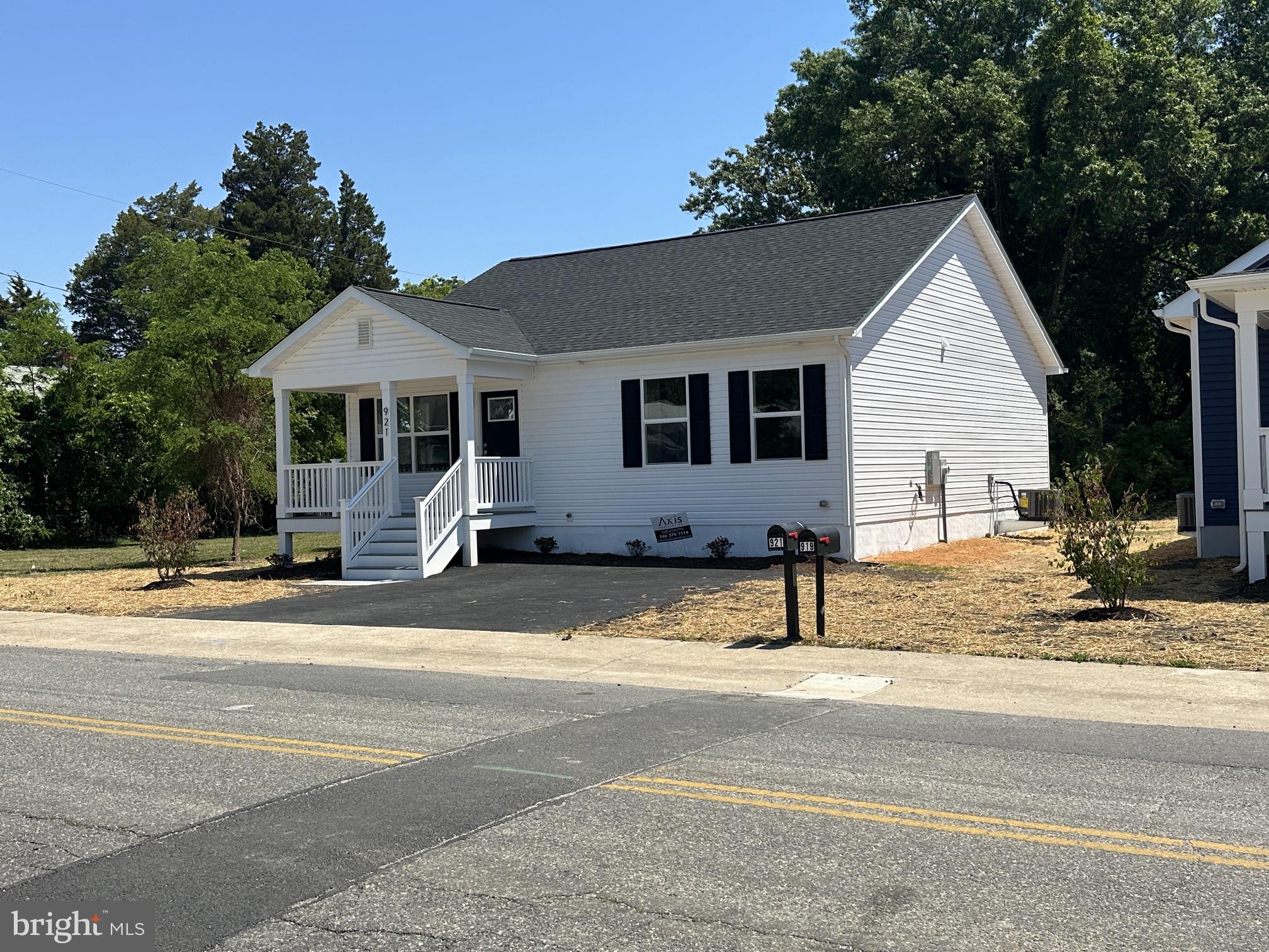 TOWN OF COLONIAL BEACH - Residential
