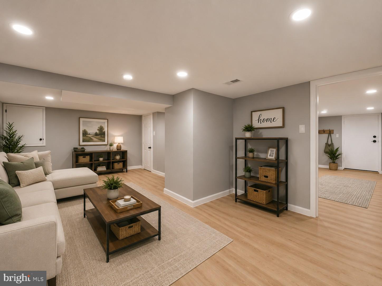 COLMAR MANOR- 1ST ADDN - Residential
