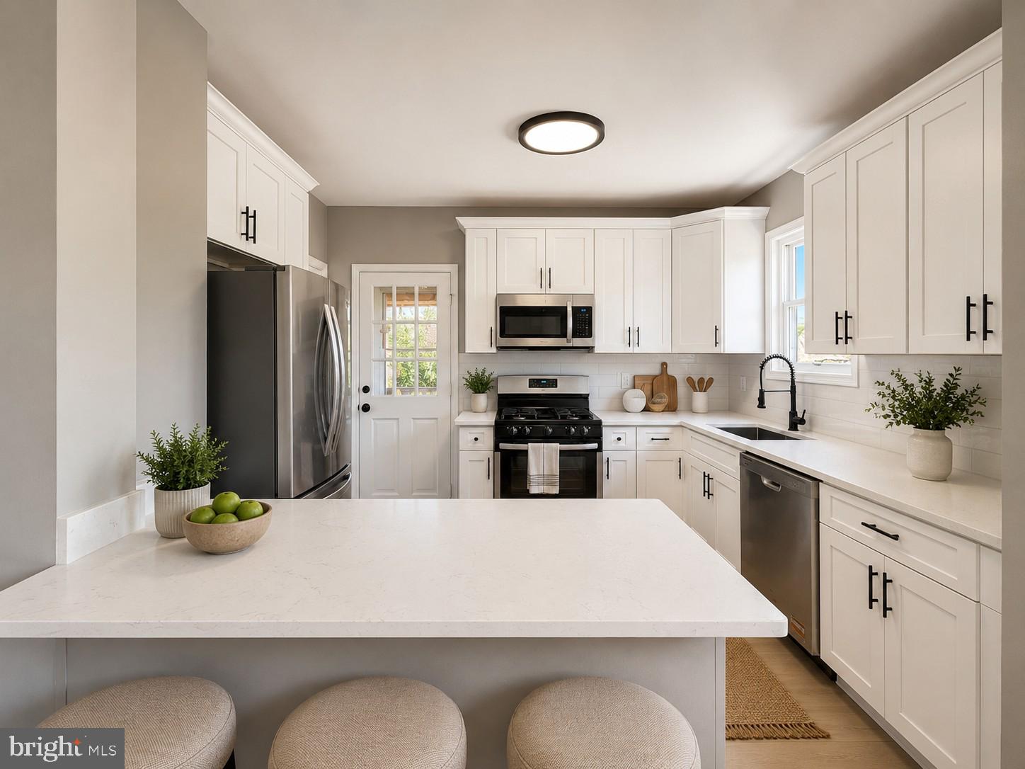 COLMAR MANOR- 1ST ADDN - Residential
