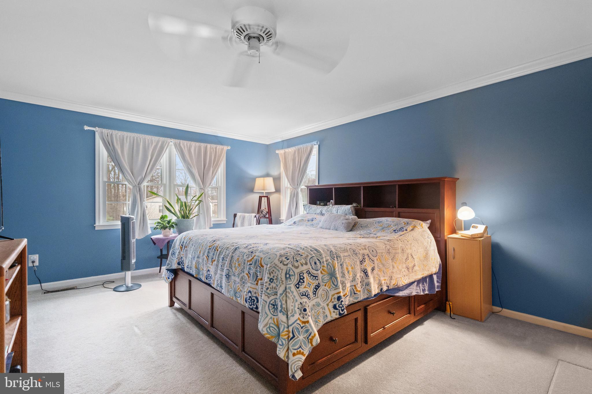 LONGWOOD KNOLLS - Residential