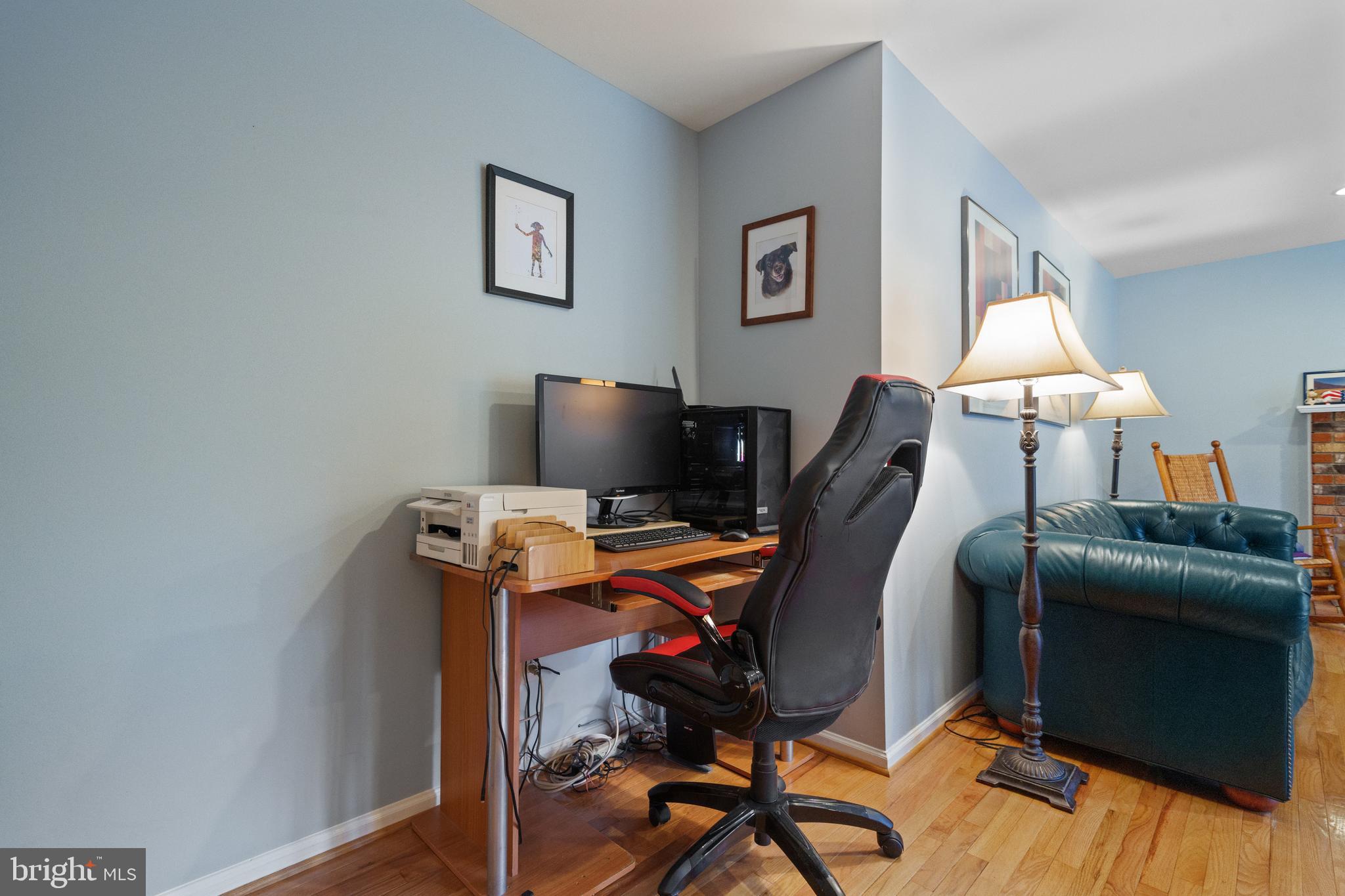 LONGWOOD KNOLLS - Residential
