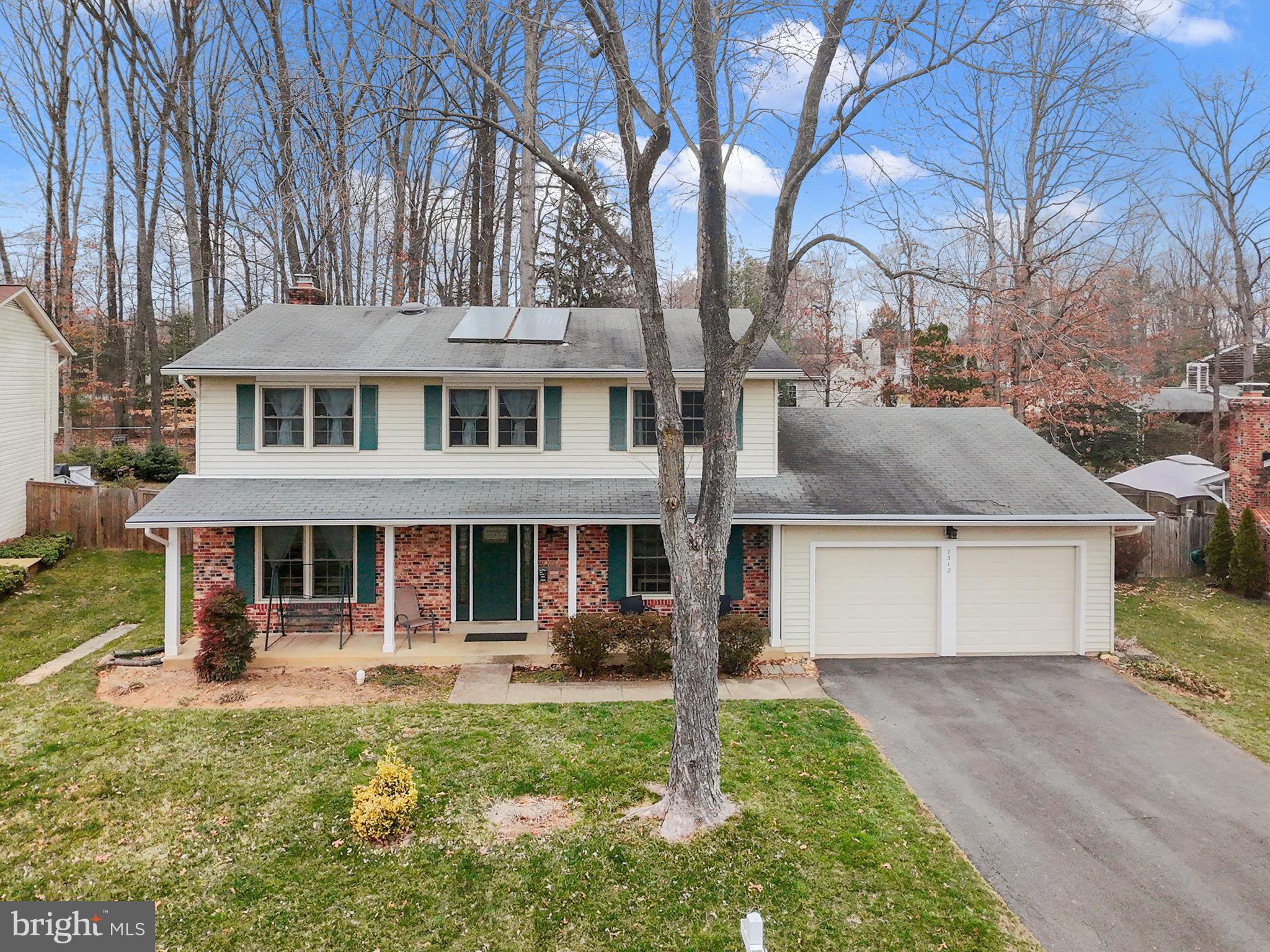 LONGWOOD KNOLLS - Residential