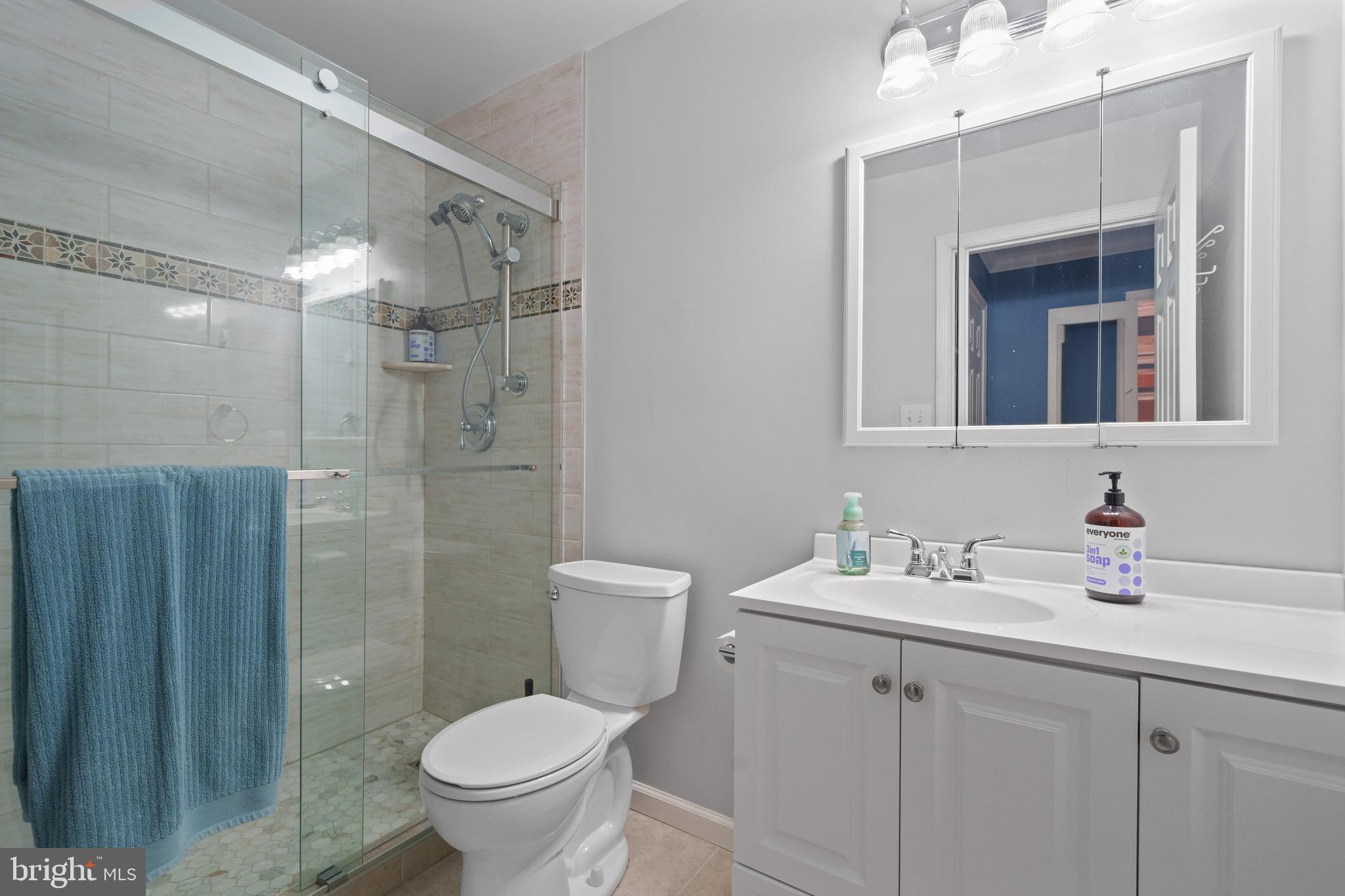 LONGWOOD KNOLLS - Residential
