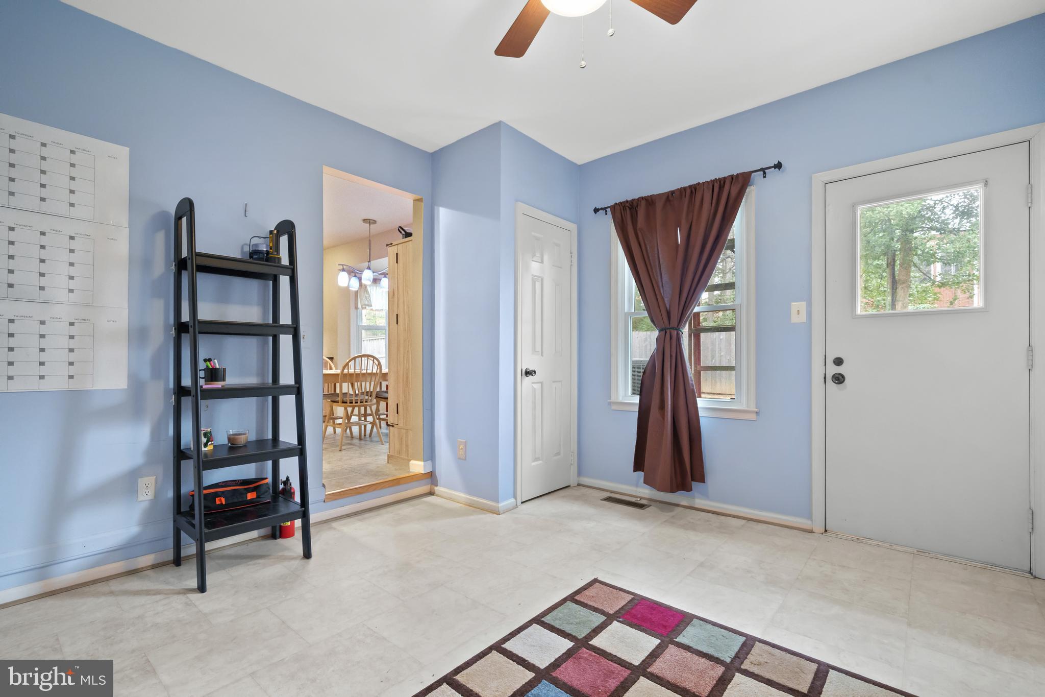 LONGWOOD KNOLLS - Residential