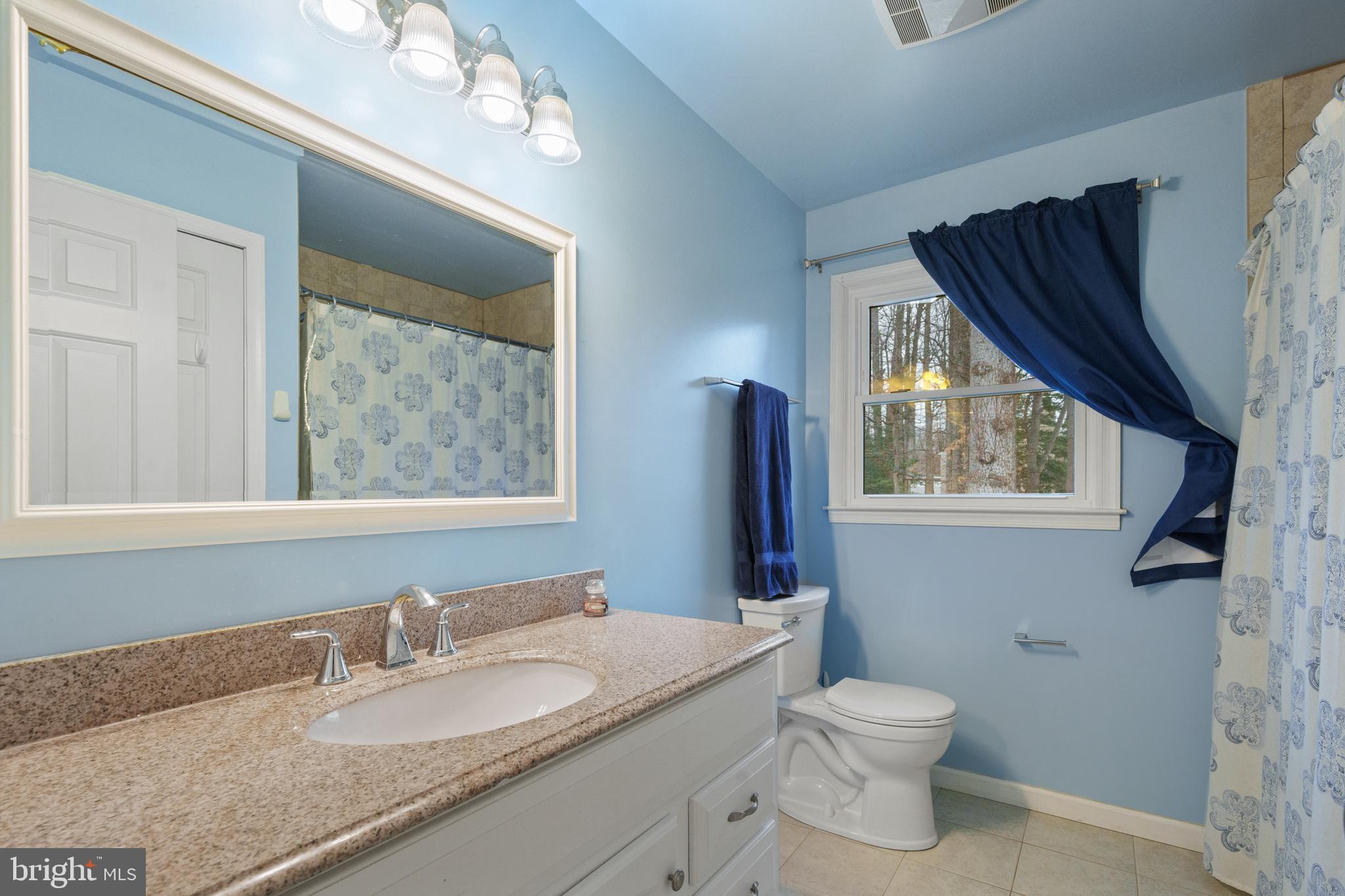 LONGWOOD KNOLLS - Residential