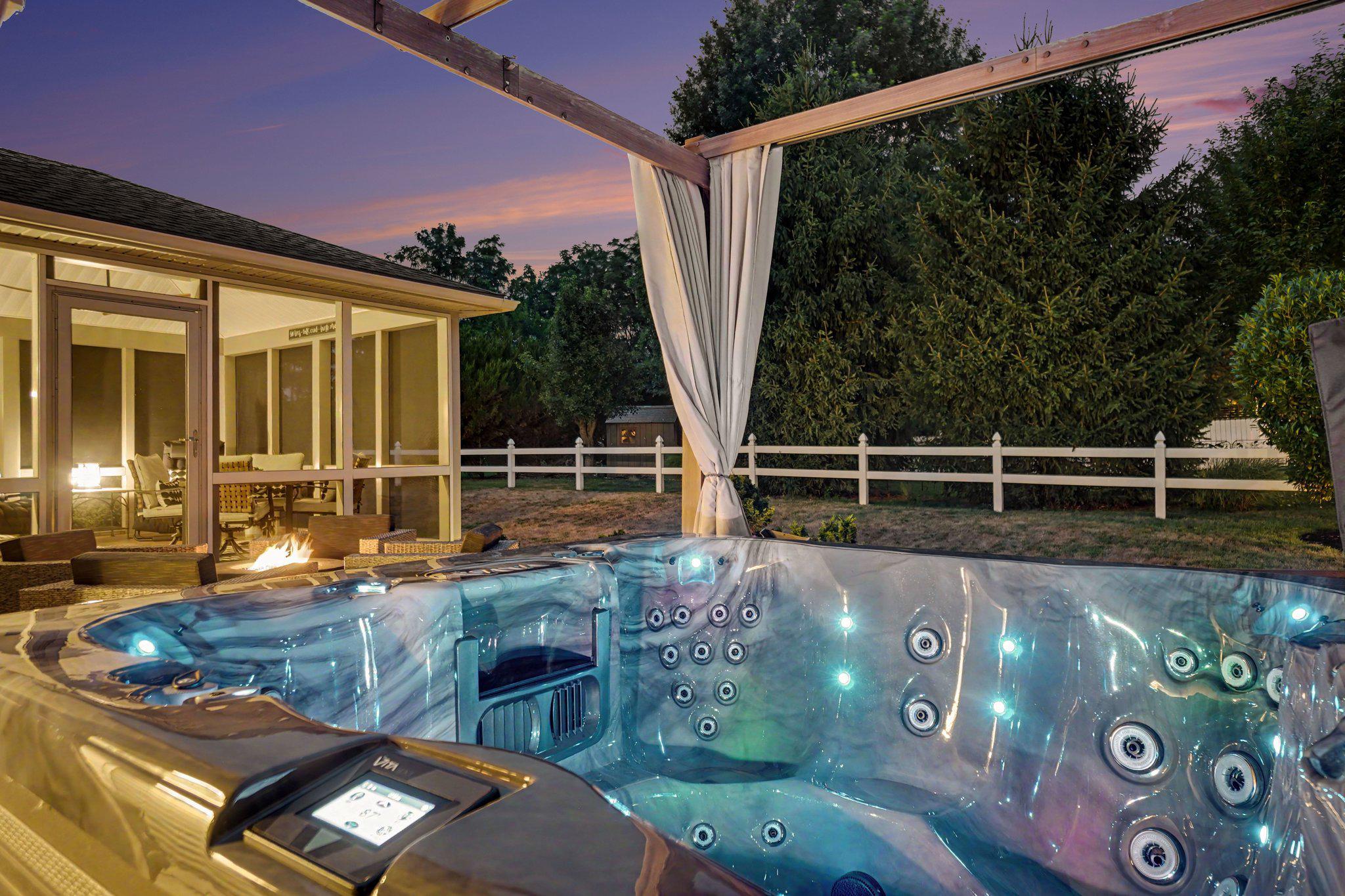 ORCHARD HILL ESTATES - Residential