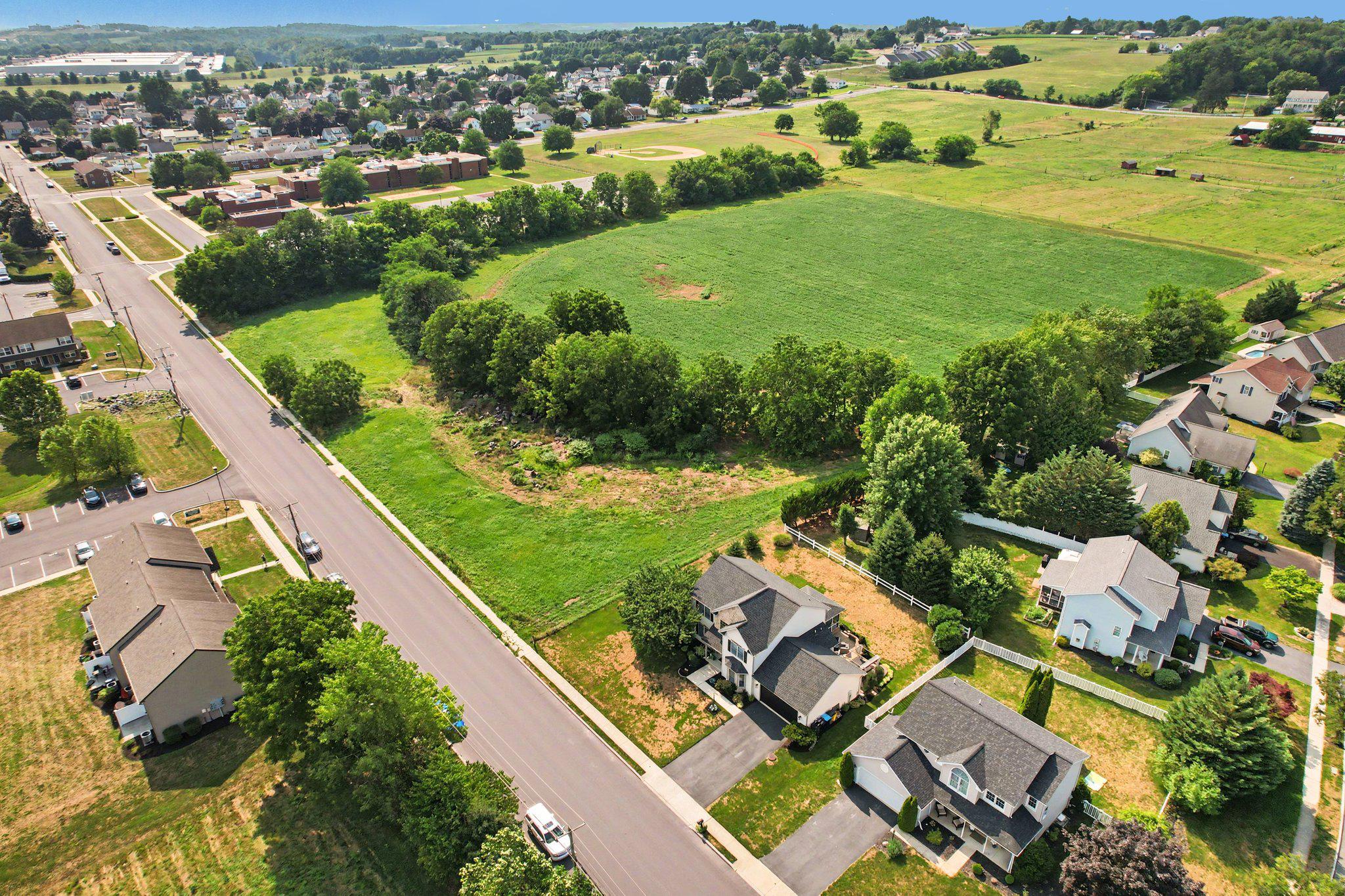 ORCHARD HILL ESTATES - Residential