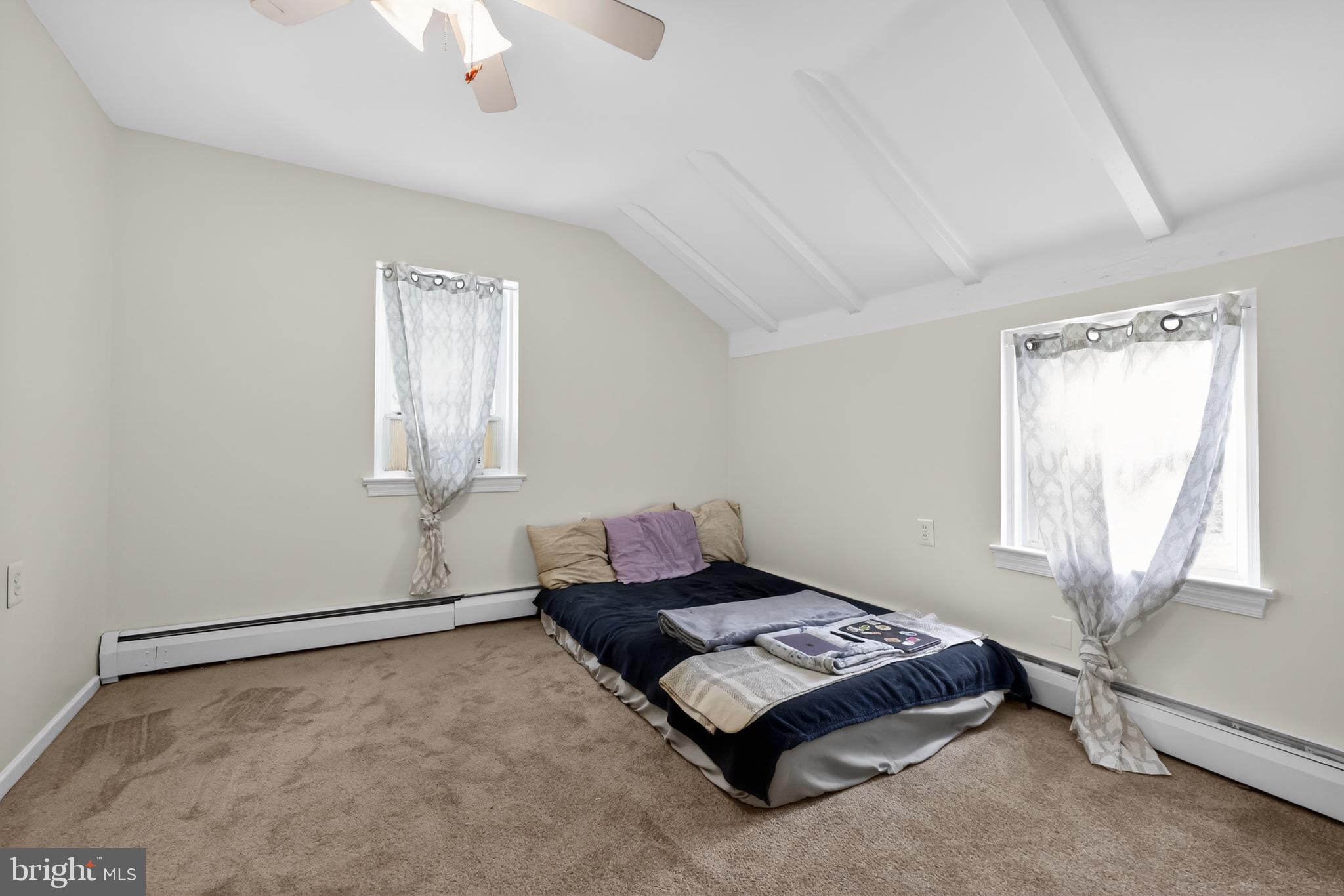 COLONIAL PARK - Residential