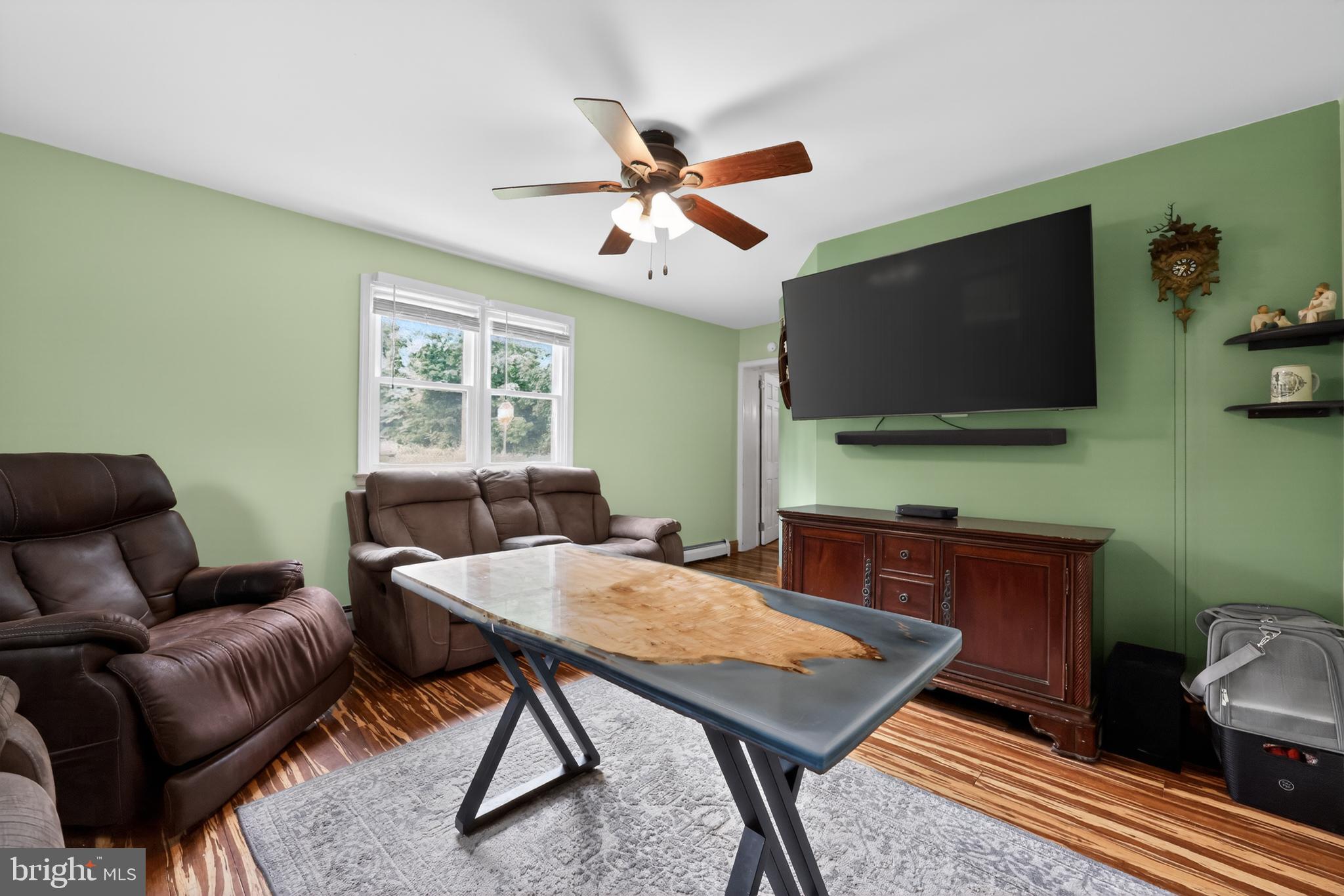 COLONIAL PARK - Residential