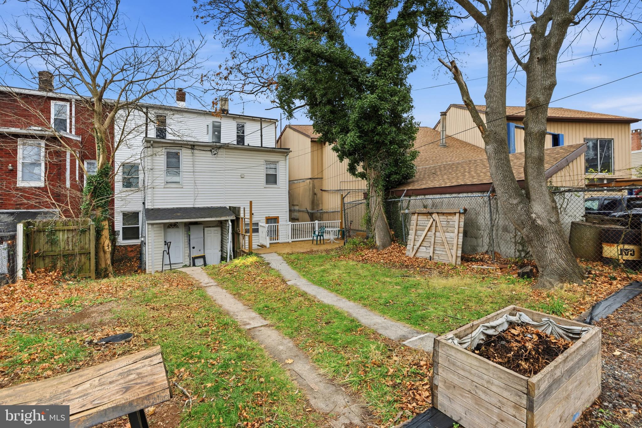 DOWNTOWN WESTMINSTER - Residential
