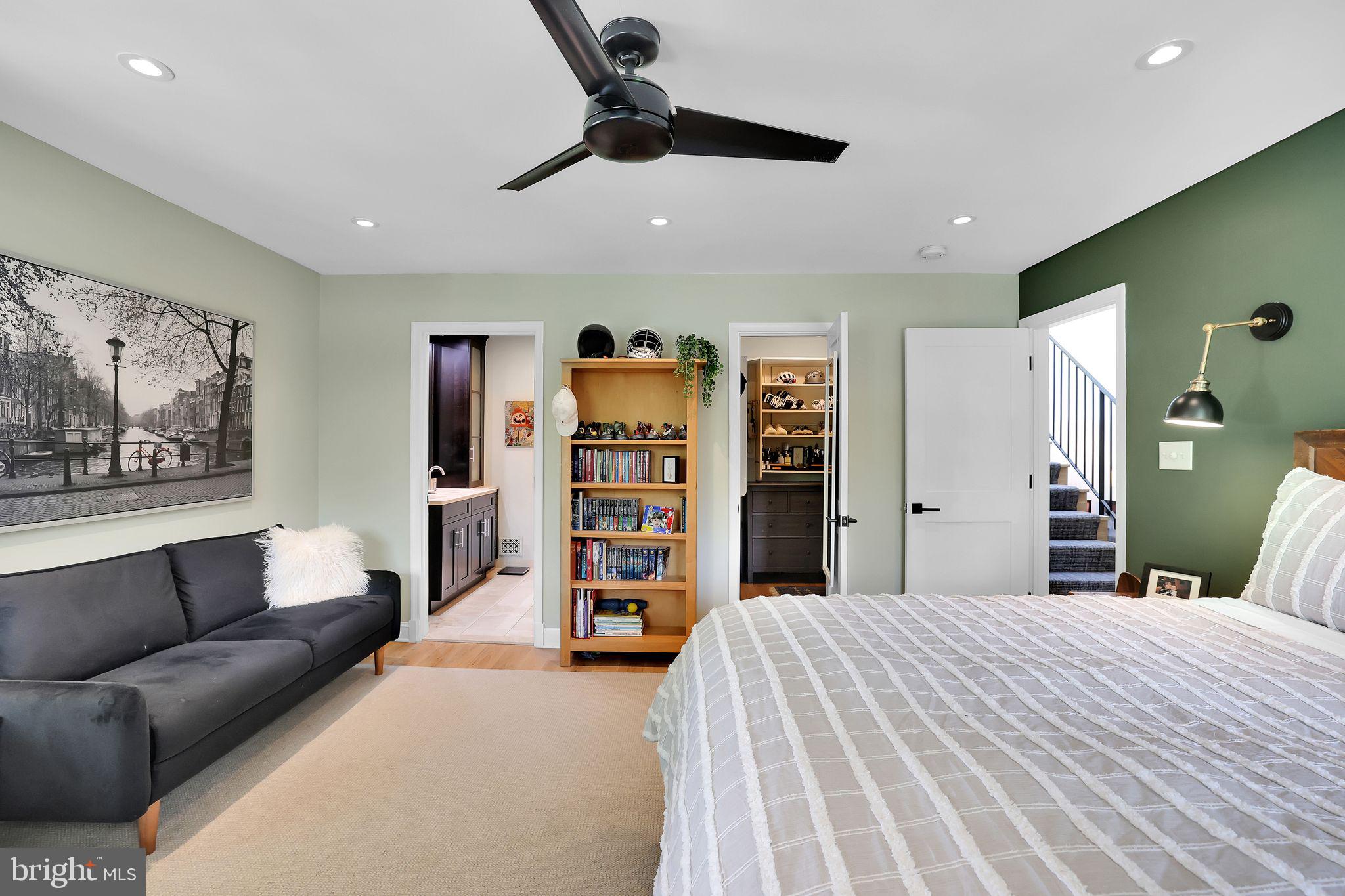 CLEVELAND PARK - Residential