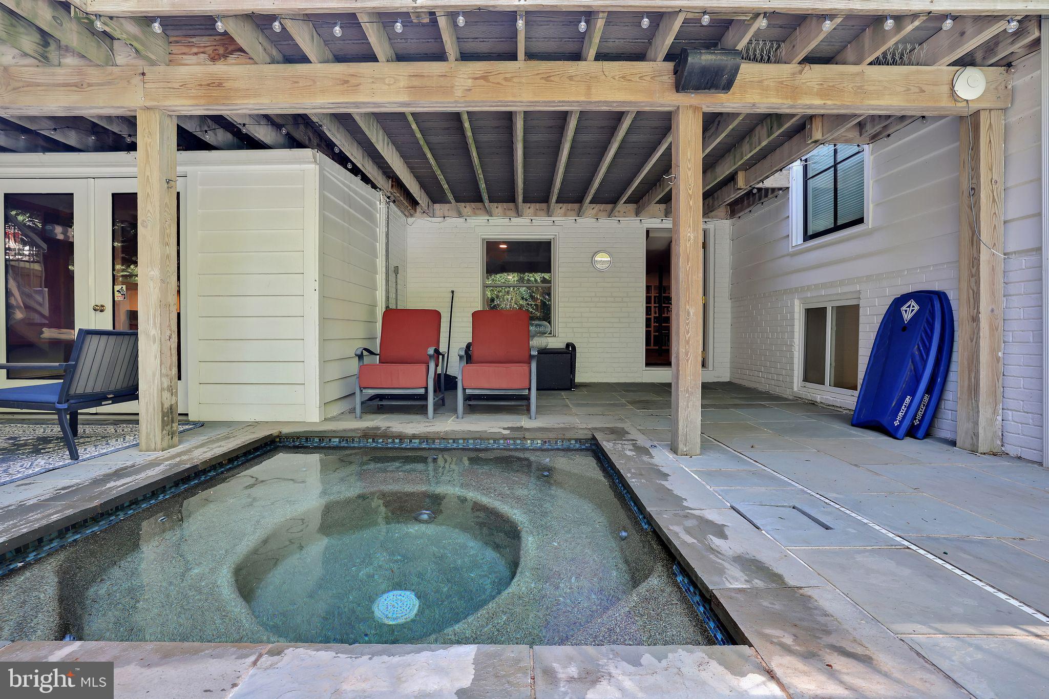 CLEVELAND PARK - Residential