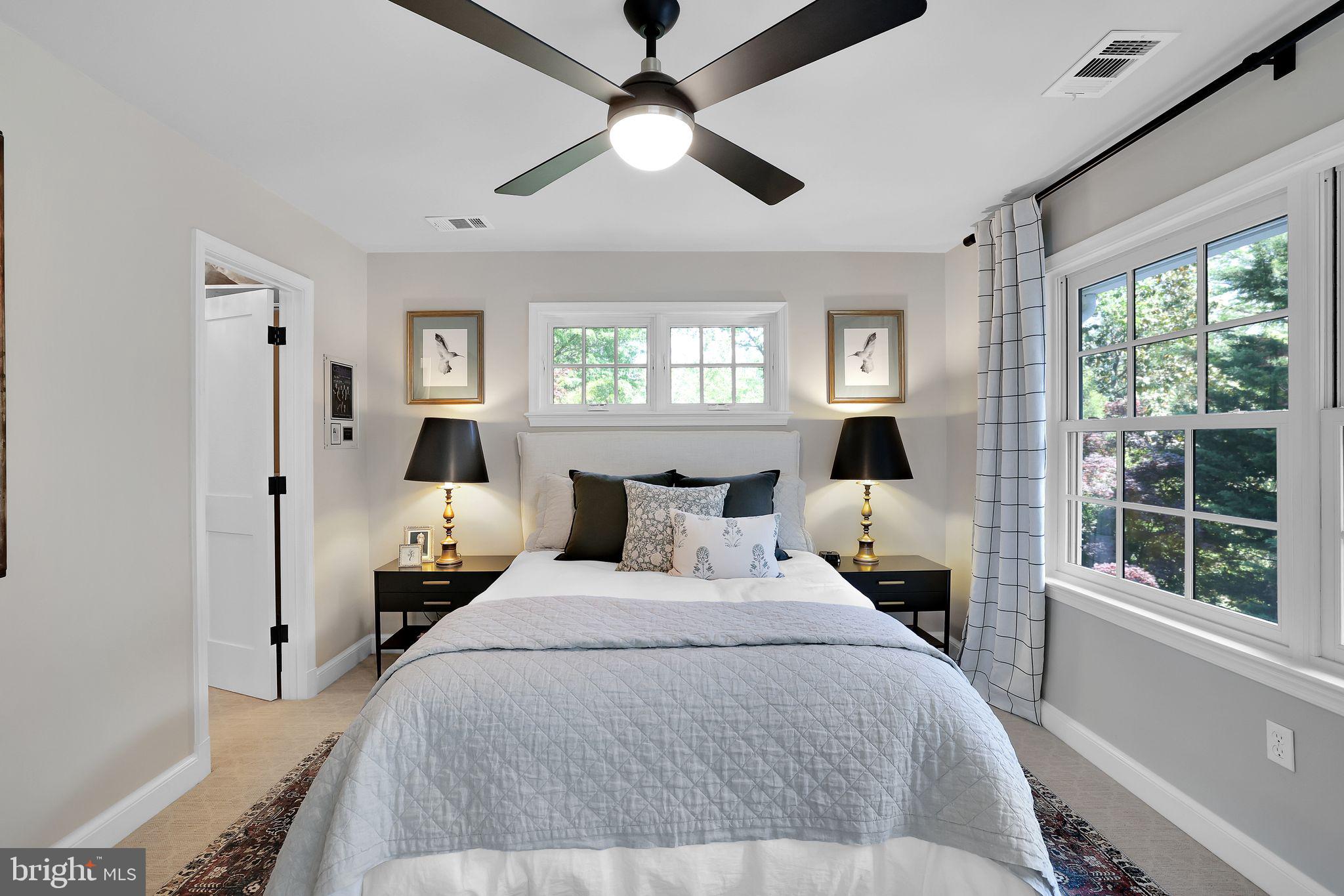CLEVELAND PARK - Residential